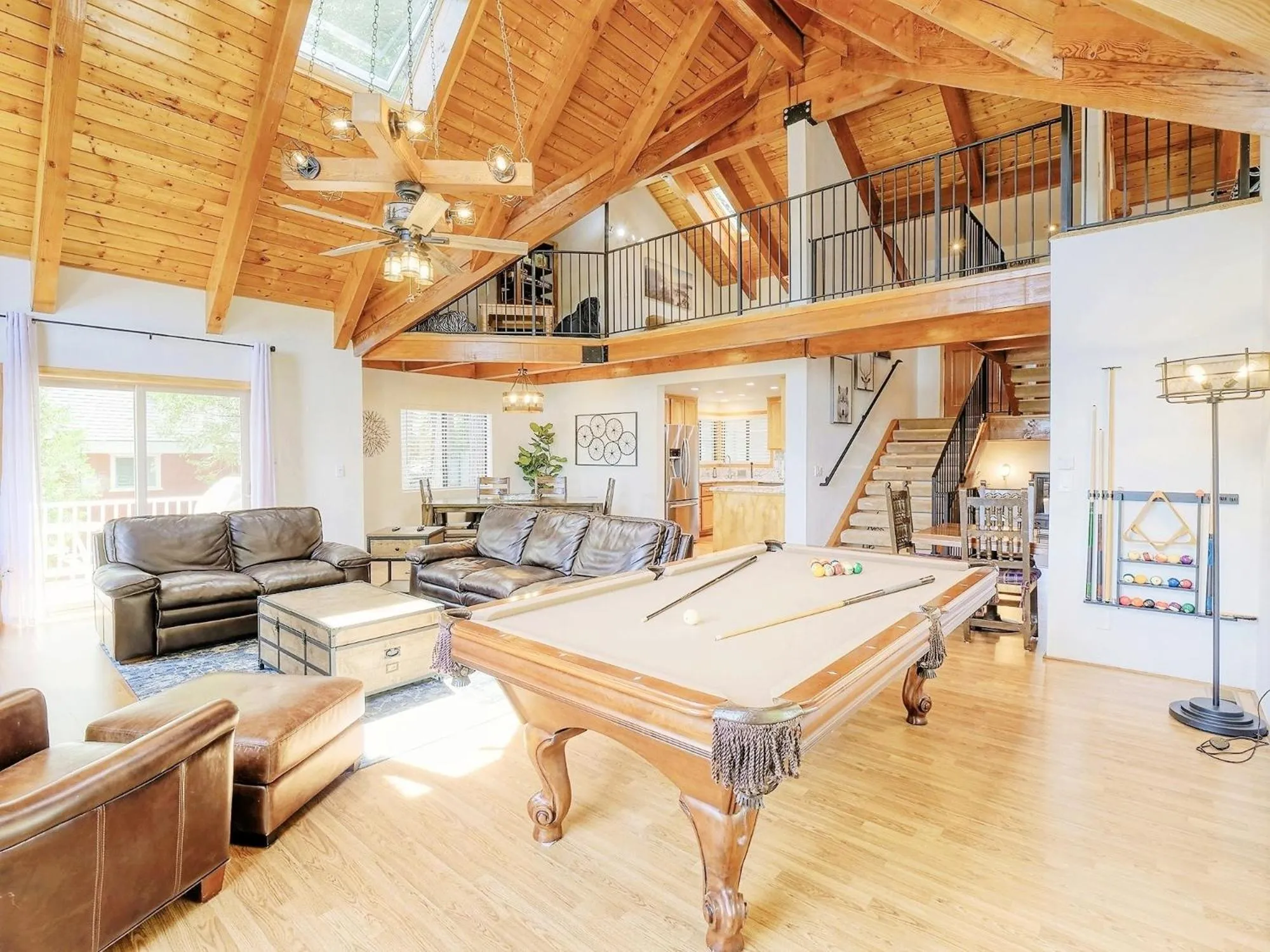 Living room in Kid's Paradise! Ball Pit 2 Lofts Lakeview 5 bd, 3ba