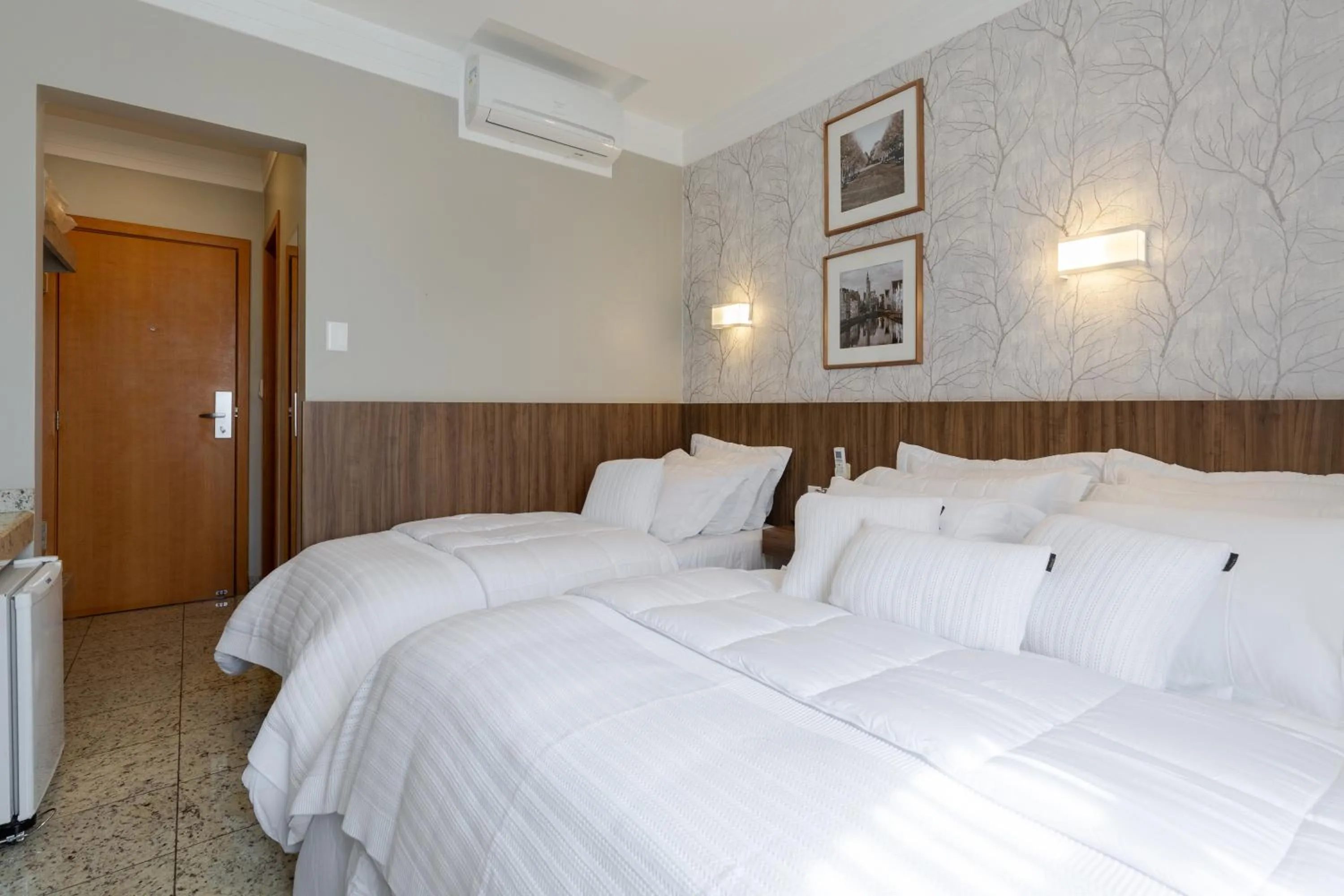 Bed in Nohotel Premium Americana