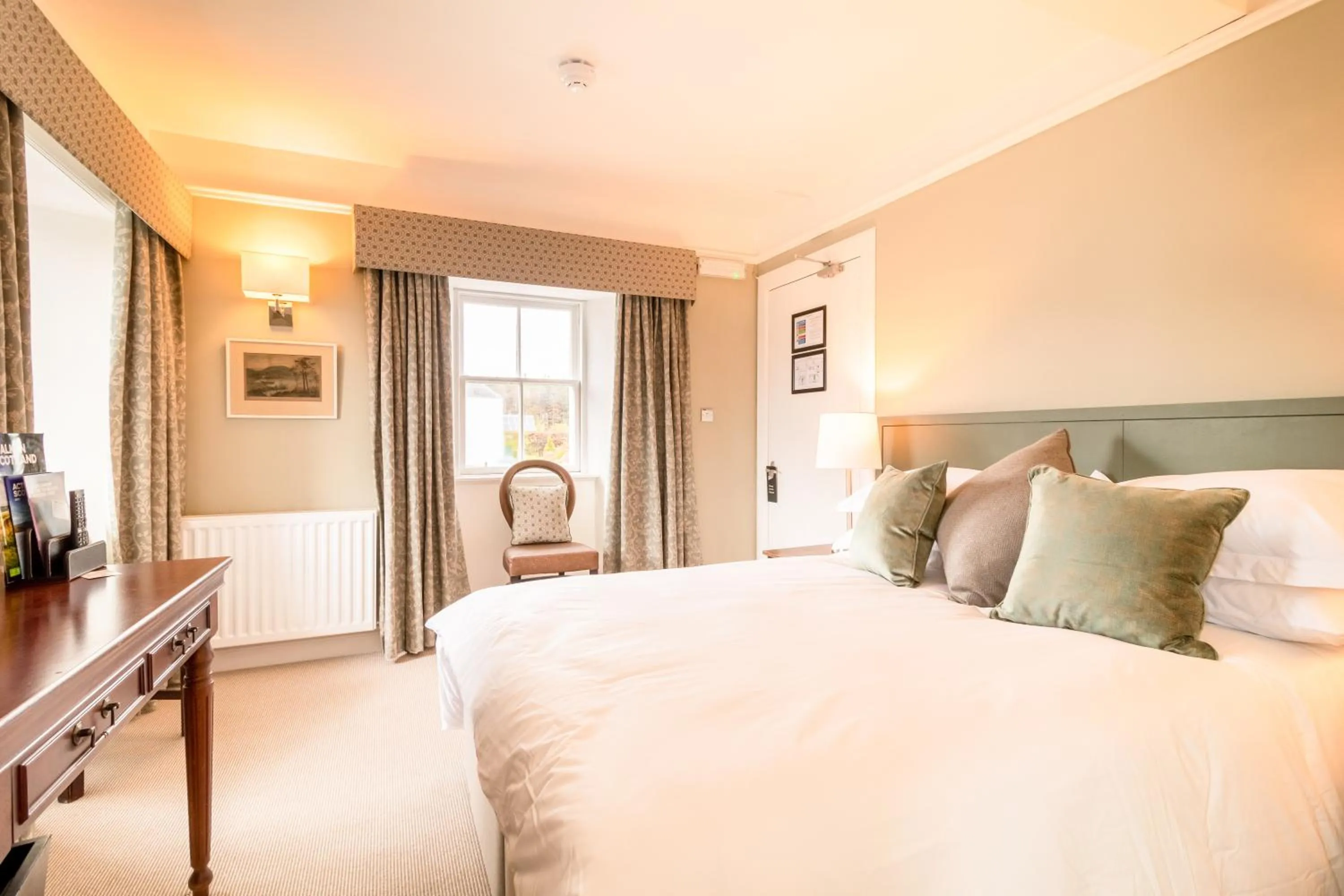 Bed in Black Bull Gartmore