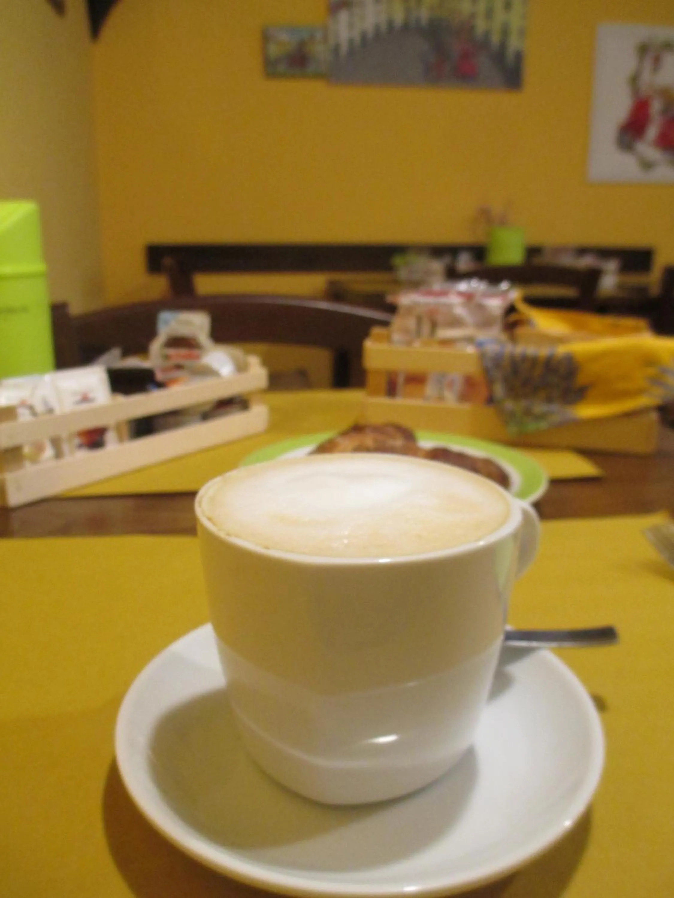 Italian breakfast in Bed & Breakfast Lucca Fora