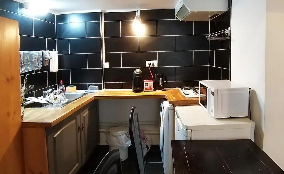 One-Bedroom Apartment in ESPACE PARISIEN-CÔTÉ D'EUROSTAR