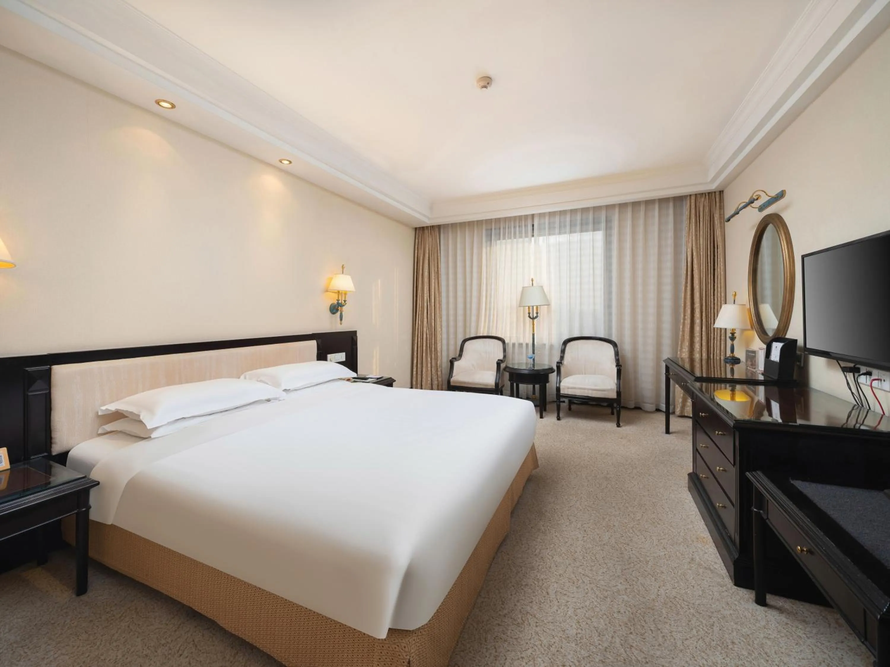Bed in Grand Metropark Hotel Hangzhou - 6 minutes walk to the West Lake
