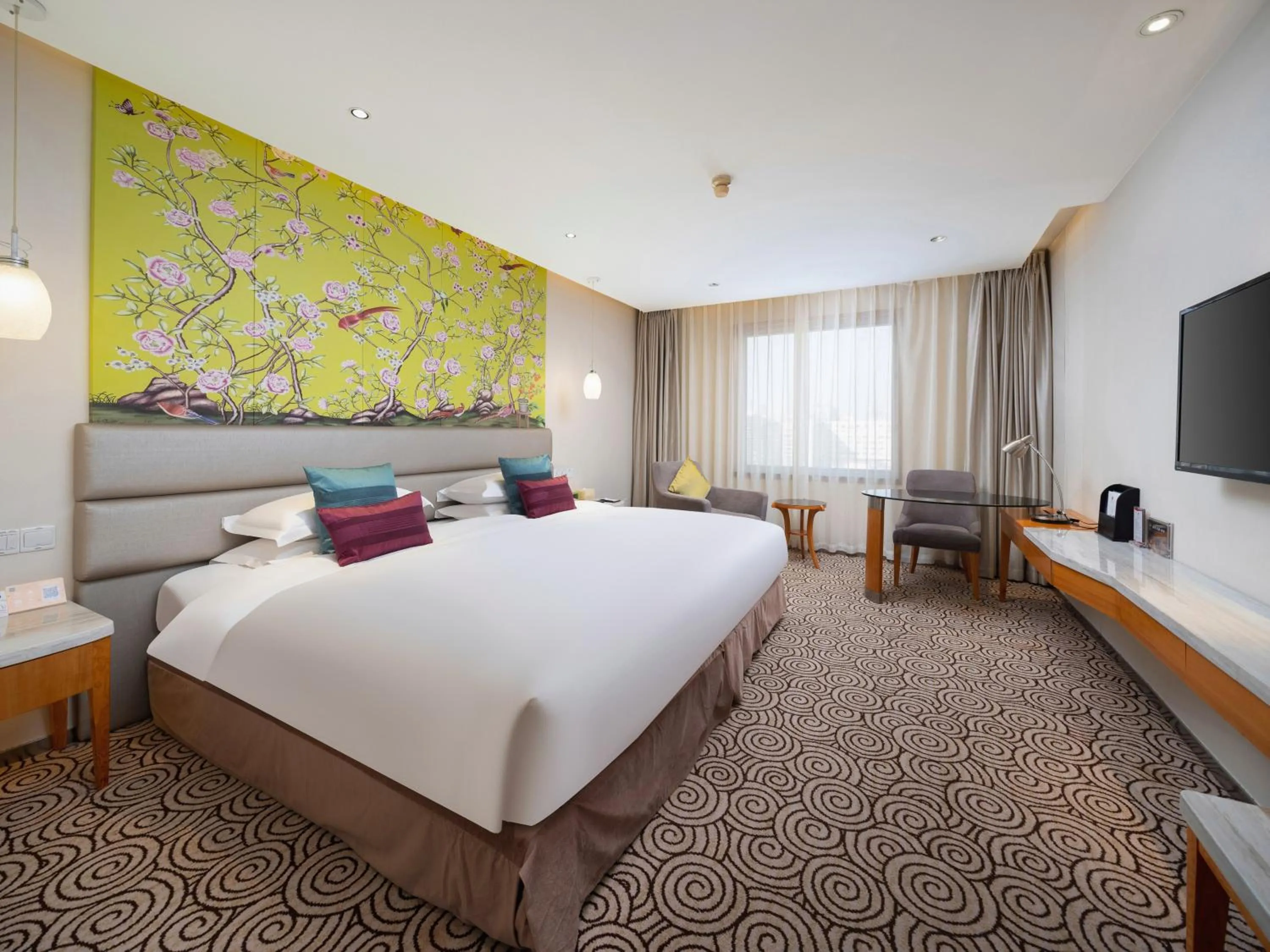 Bed in Grand Metropark Hotel Hangzhou - 6 minutes walk to the West Lake