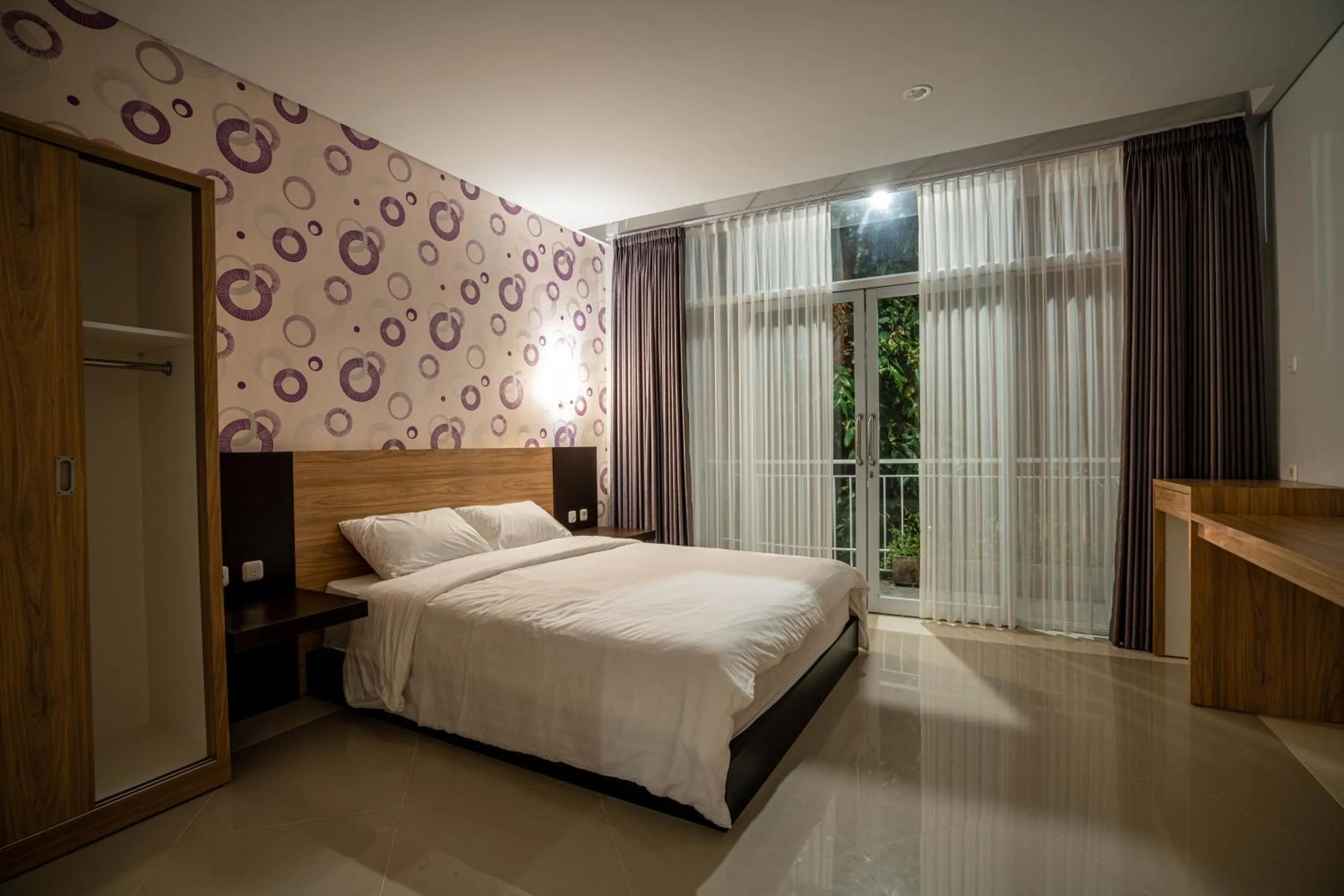 Photo of the whole room, Bed in Lushy Hostel Canggu