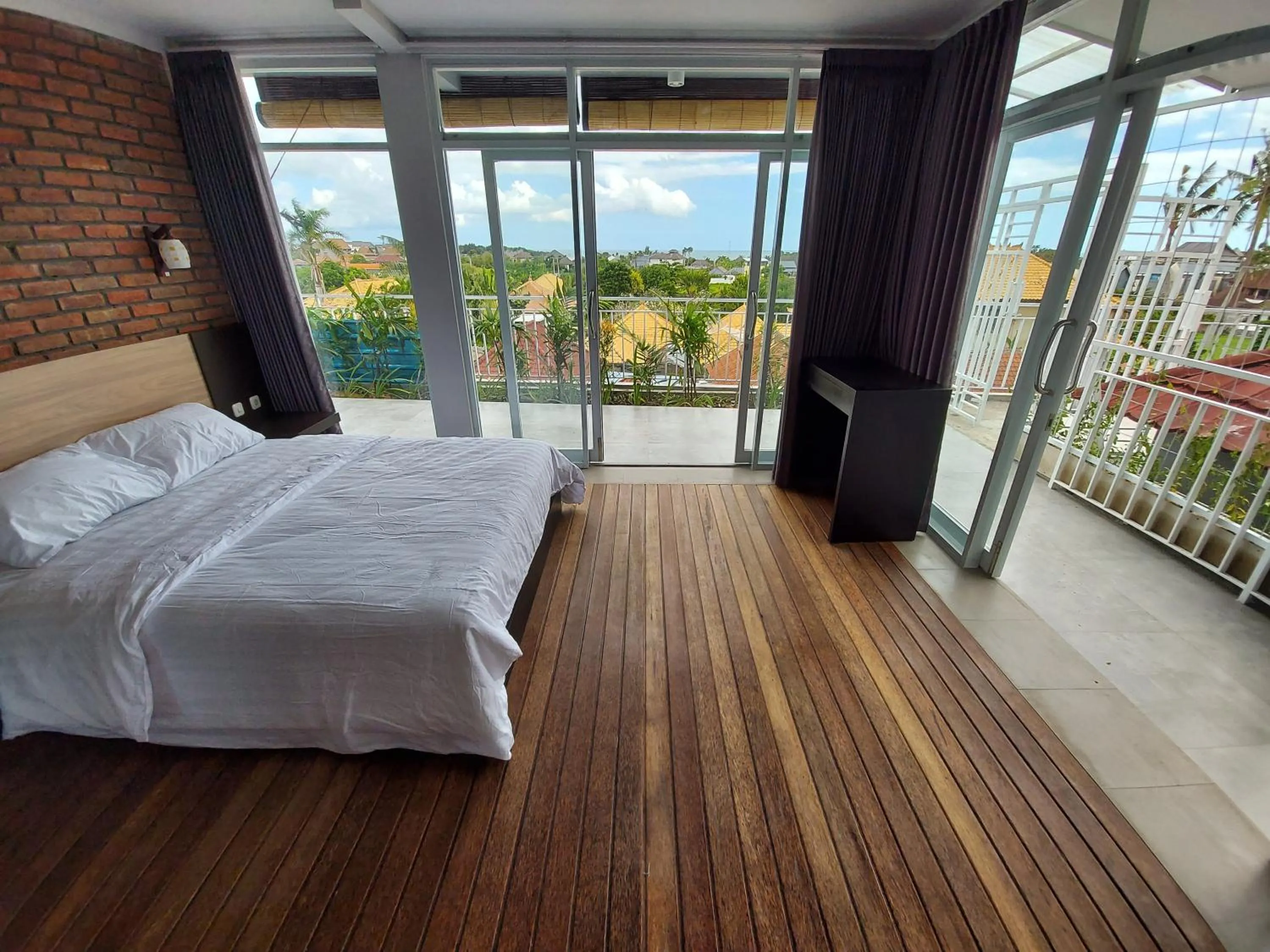 Photo of the whole room, Bed in Lushy Hostel Canggu