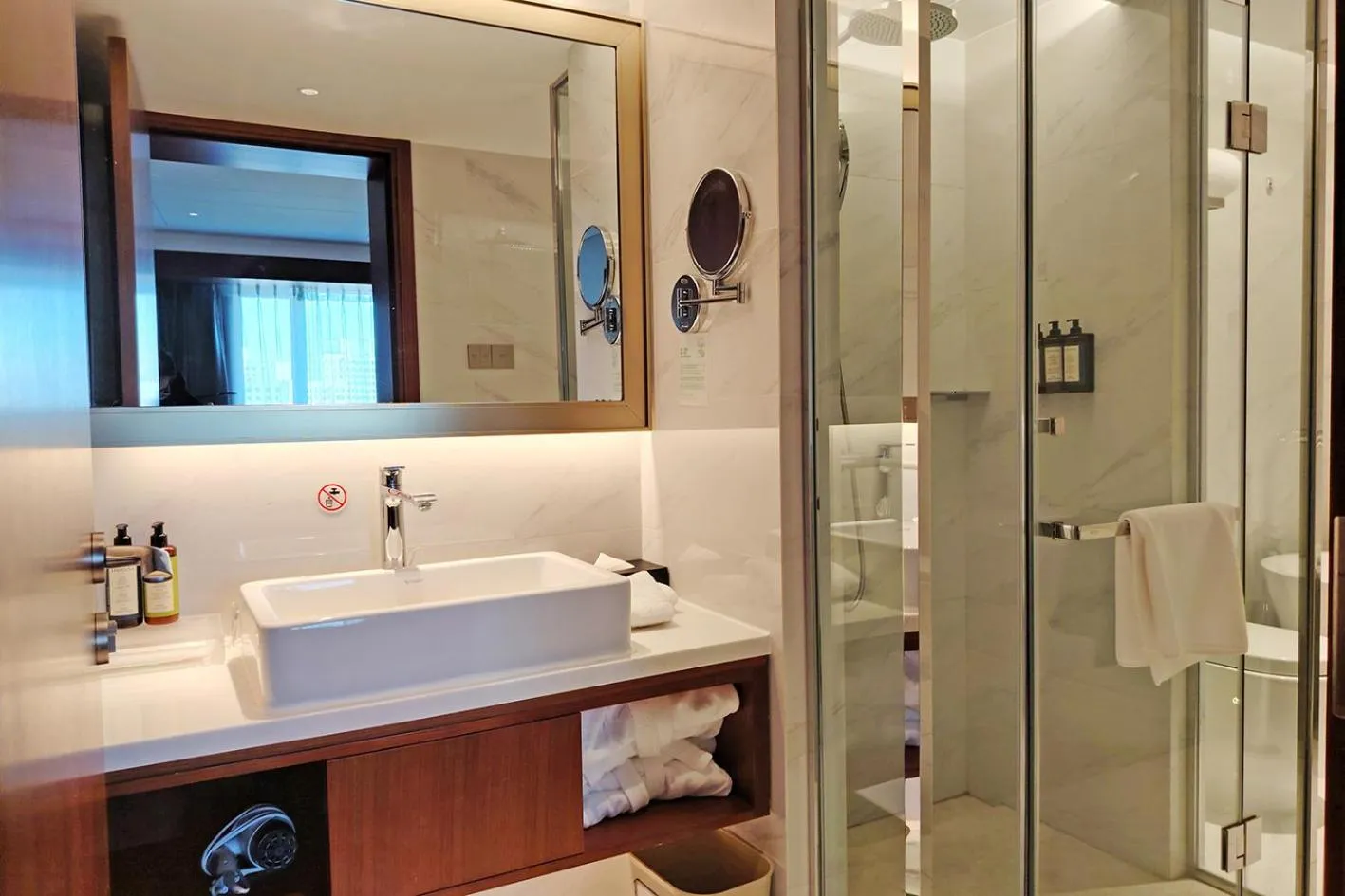 V-Continent Beijing Parkview Wuzhou Hotel