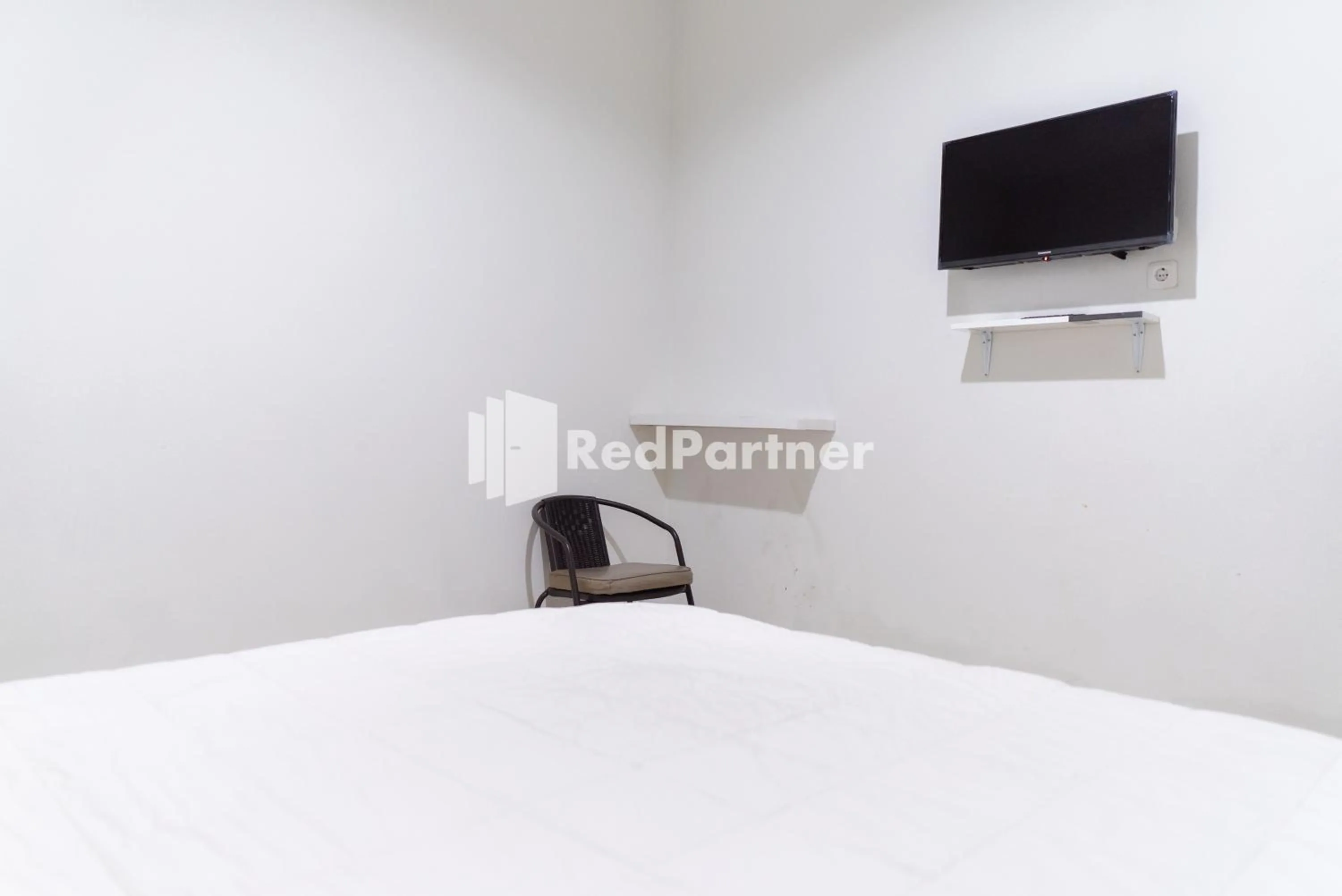 Bedroom, Bed in Wisma Narada 2 Lampung Mitra RedDoorz