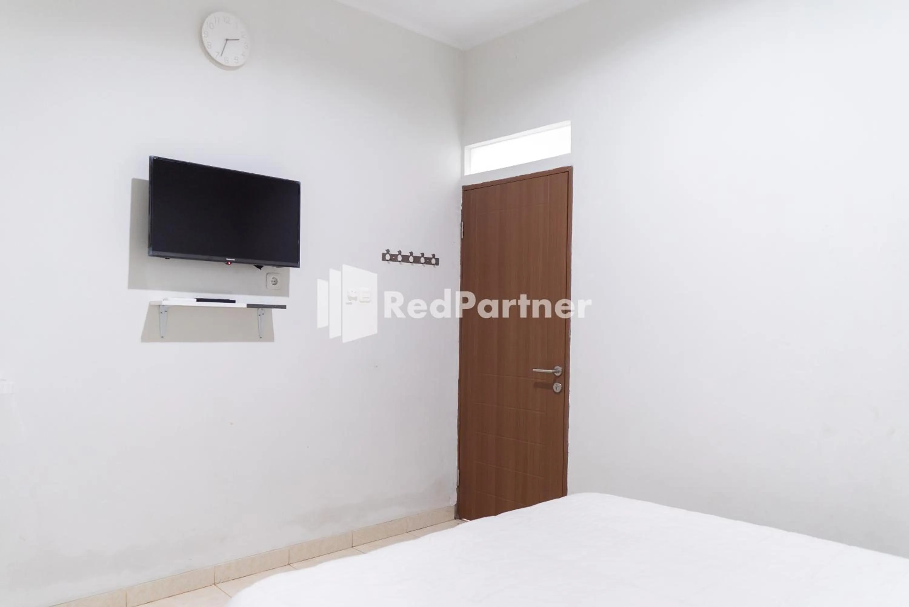 Bedroom, Bed in Wisma Narada 2 Lampung Mitra RedDoorz