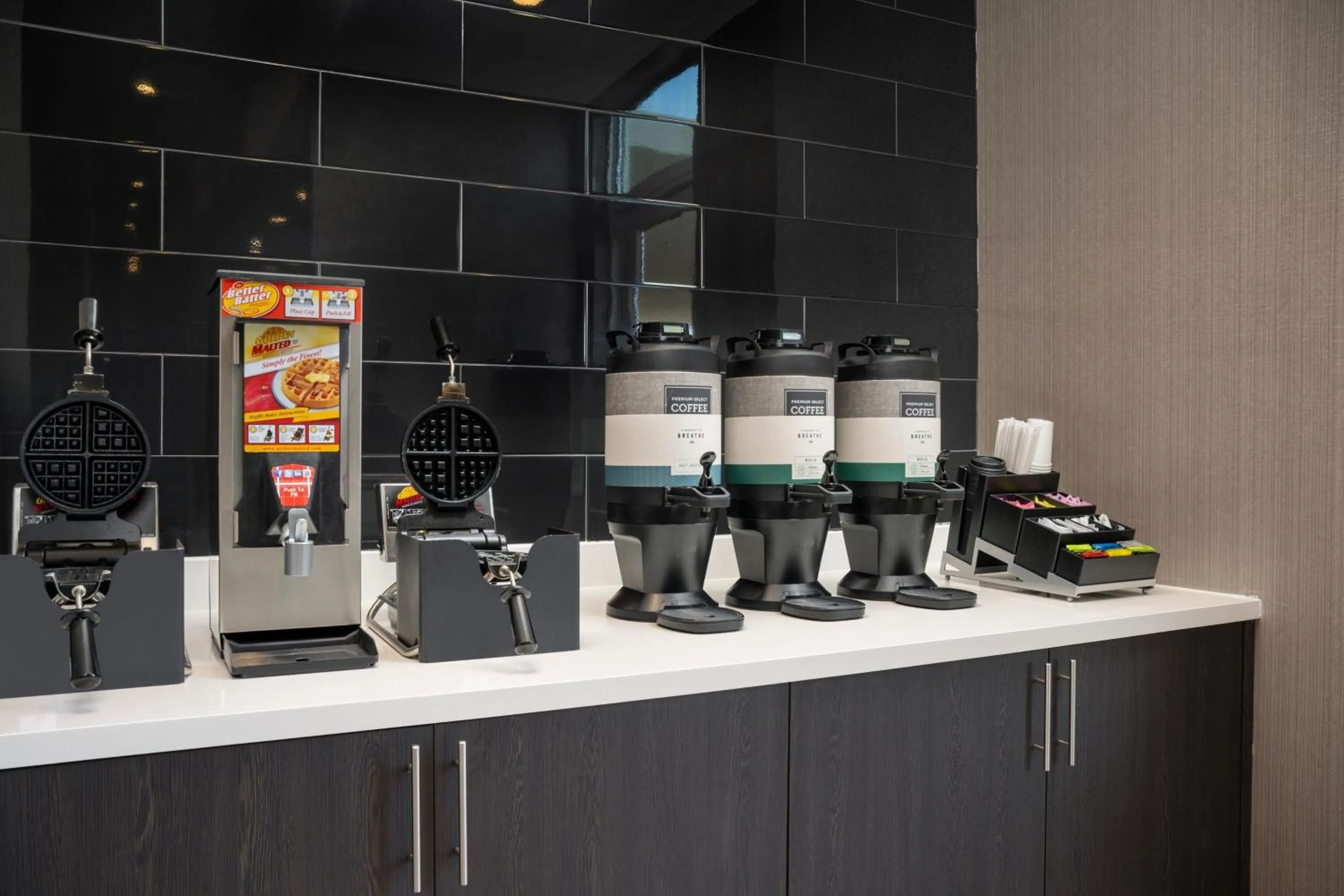 Breakfast in SpringHill Suites by Marriott Birmingham Gardendale