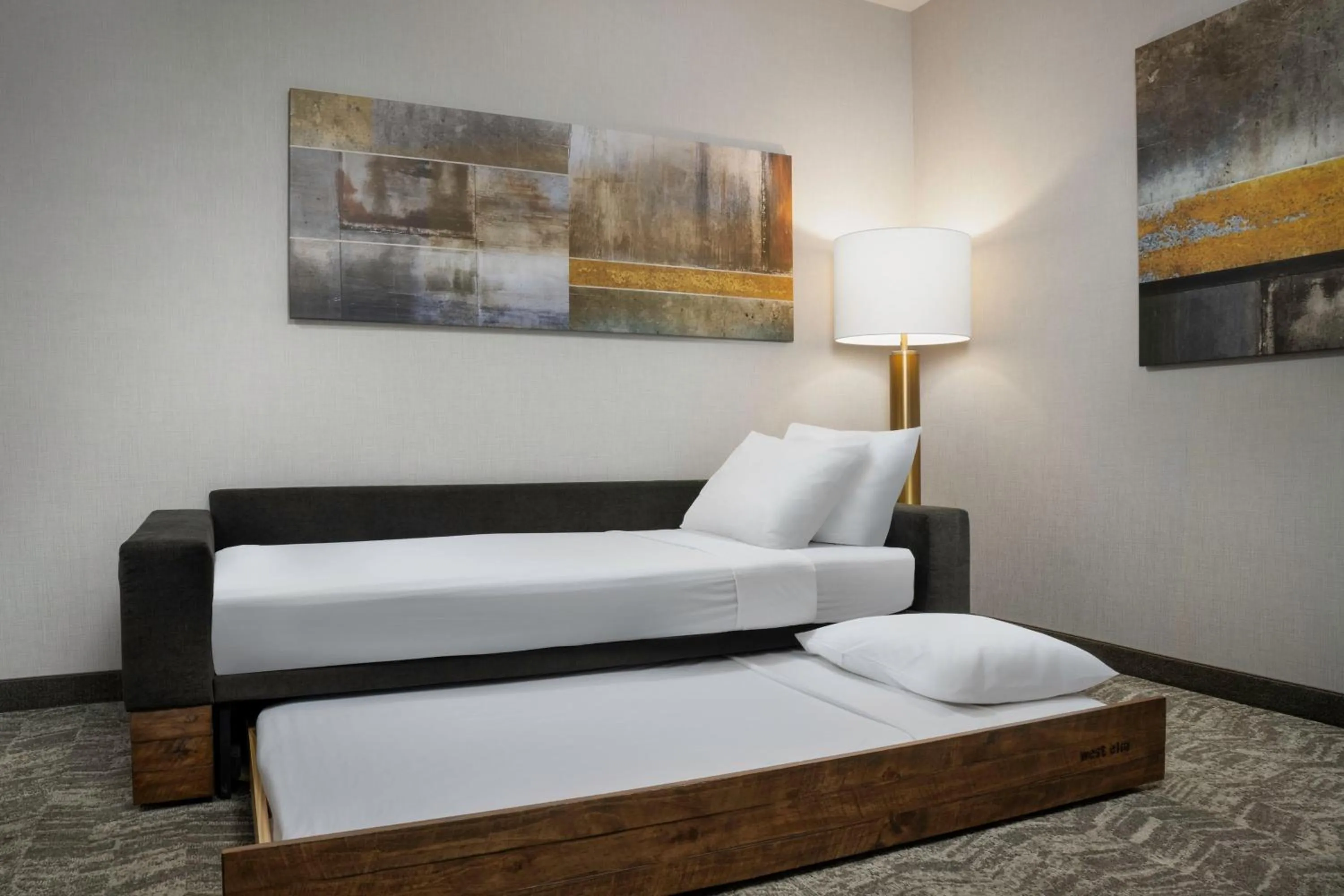 Photo of the whole room, Bed in SpringHill Suites by Marriott Birmingham Gardendale