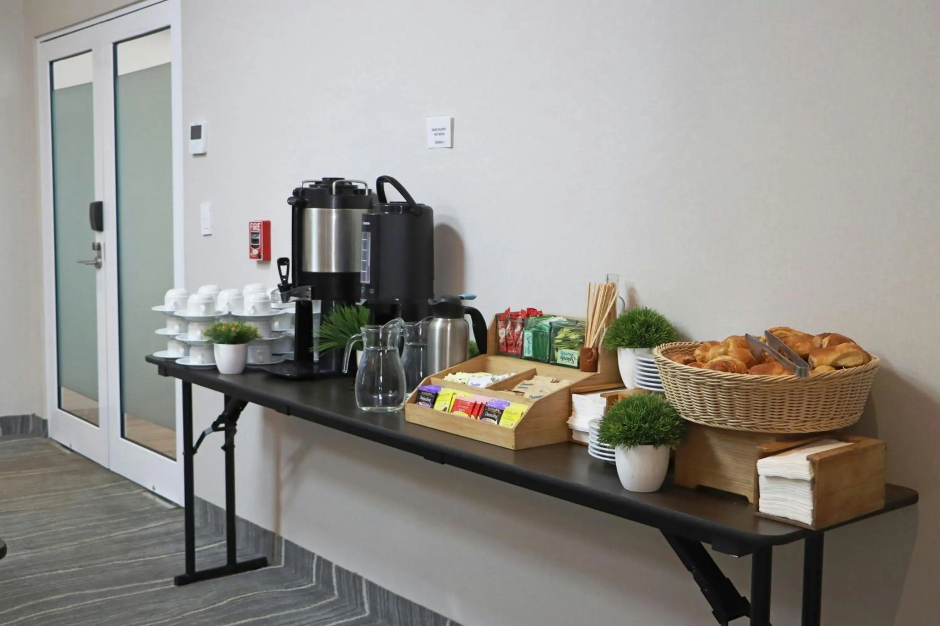 Meeting/conference room in Residence Inn by Marriott Cancun Hotel Zone