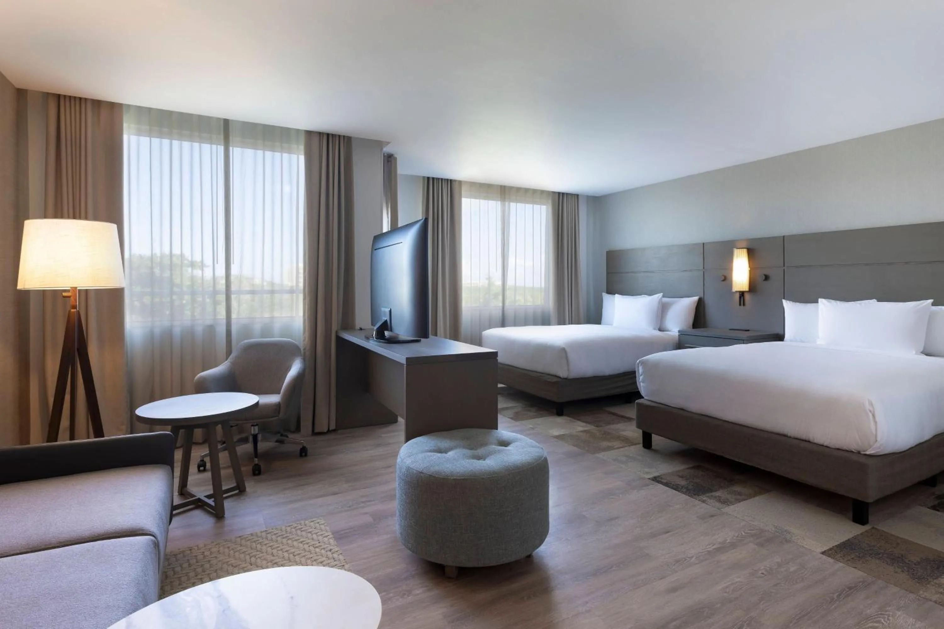 Photo of the whole room, Bed in Residence Inn by Marriott Cancun Hotel Zone