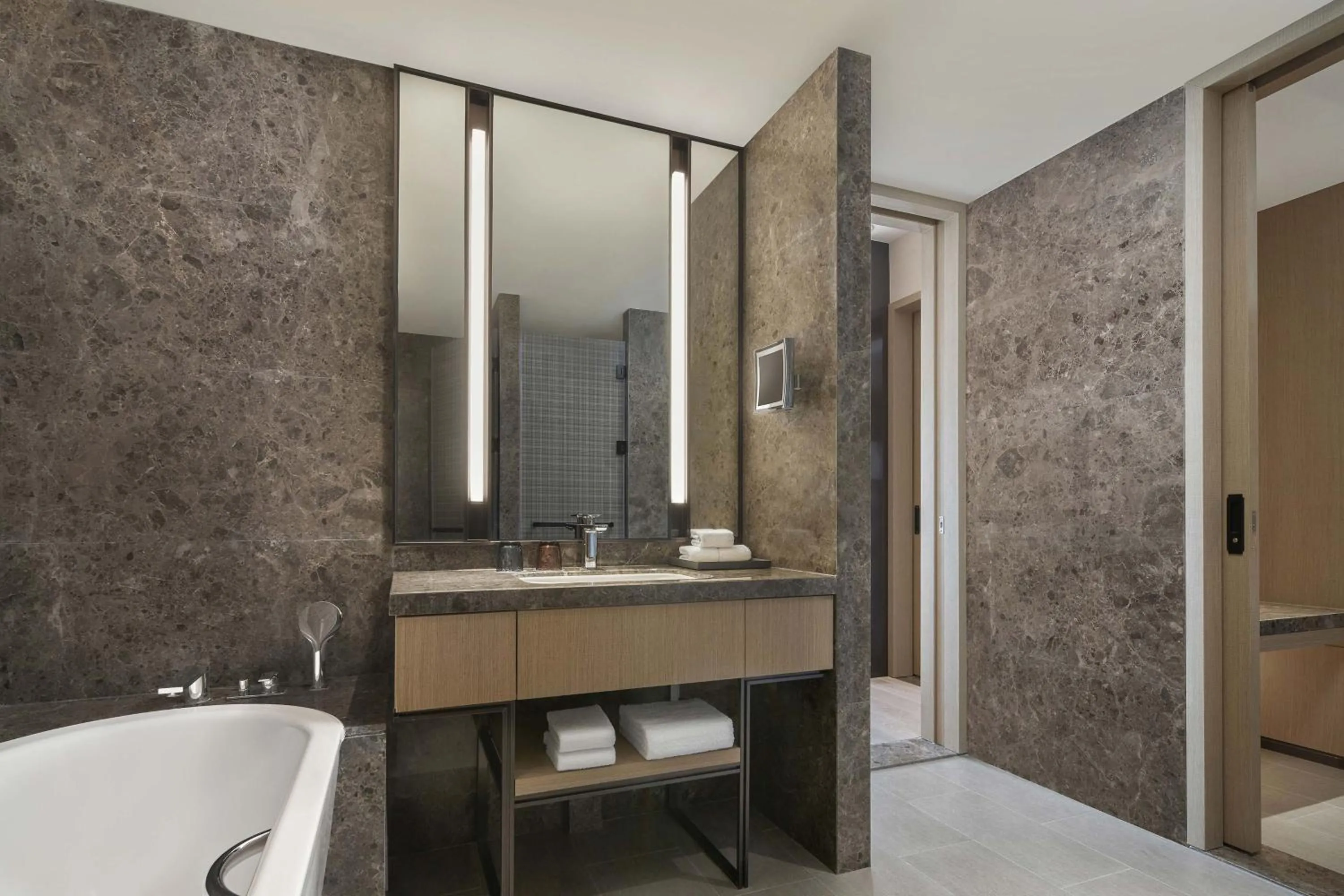 Bathroom, Bed in Four Points by Sheraton Suzhou, Wuzhong