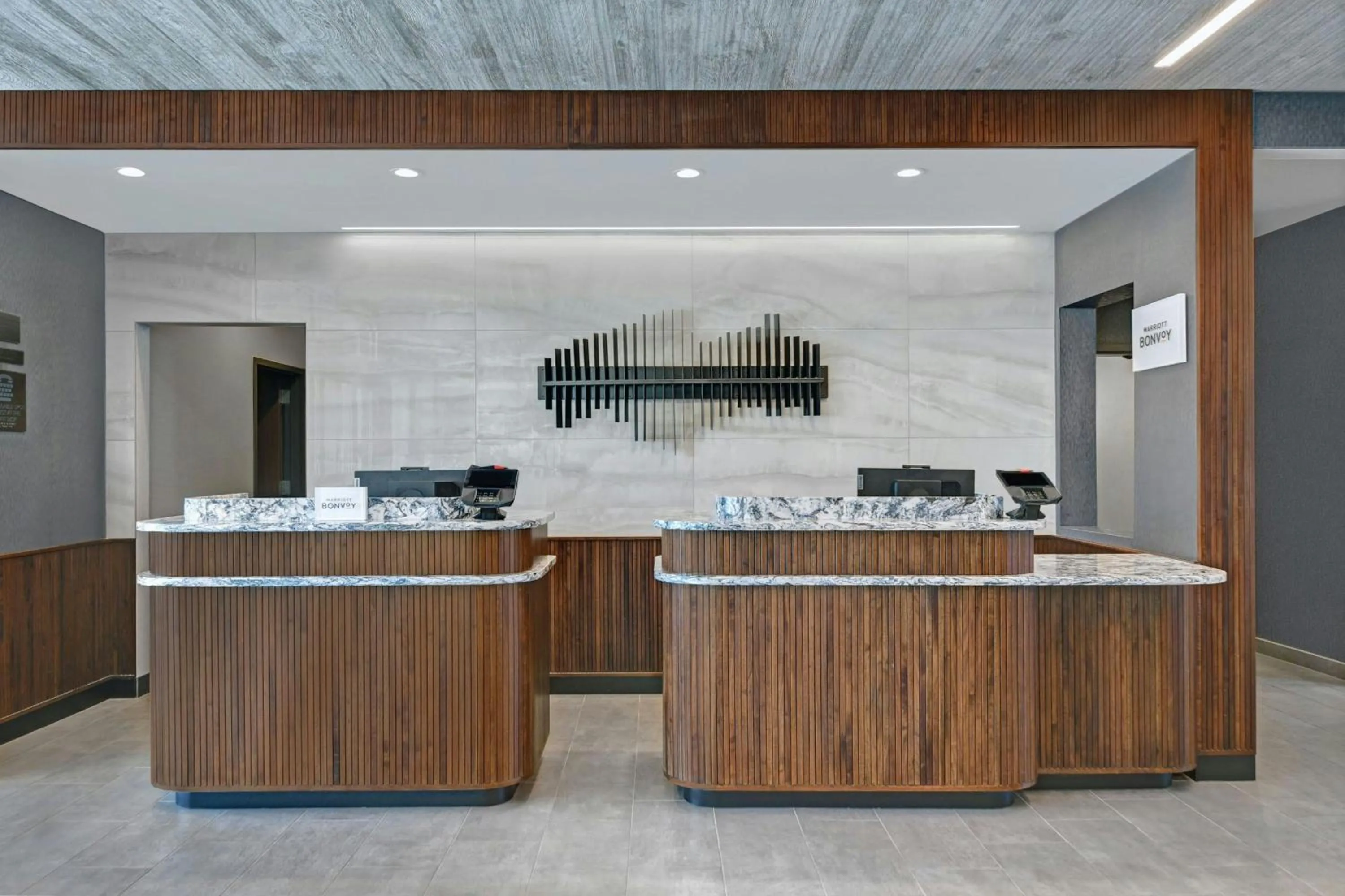 Lobby or reception in Courtyard by Marriott Hamilton