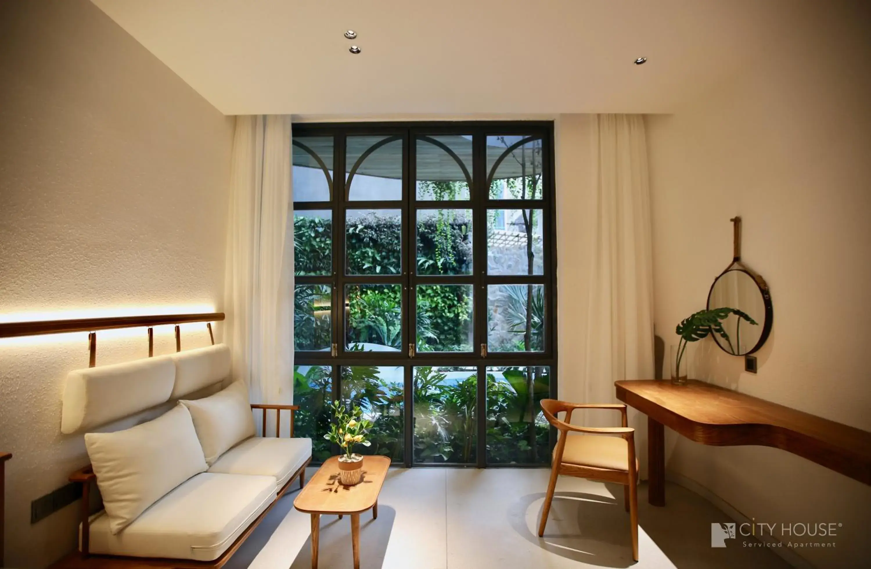 Studio with Pool View in CityHouse - CityOasis Studio with Pool View in CityHouse - CityOasis