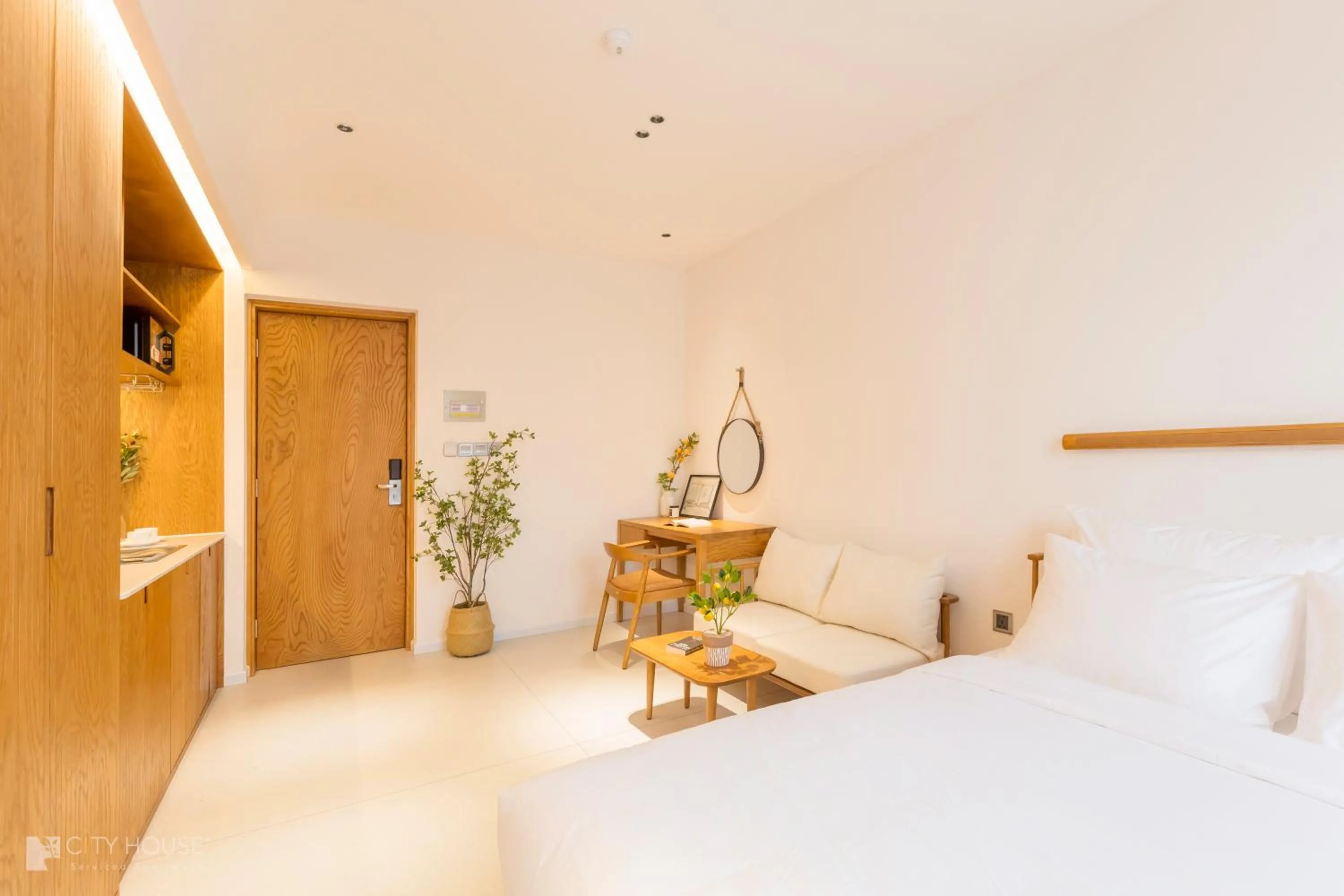 Photo of the whole room, Bed in CityHouse - CityOasis