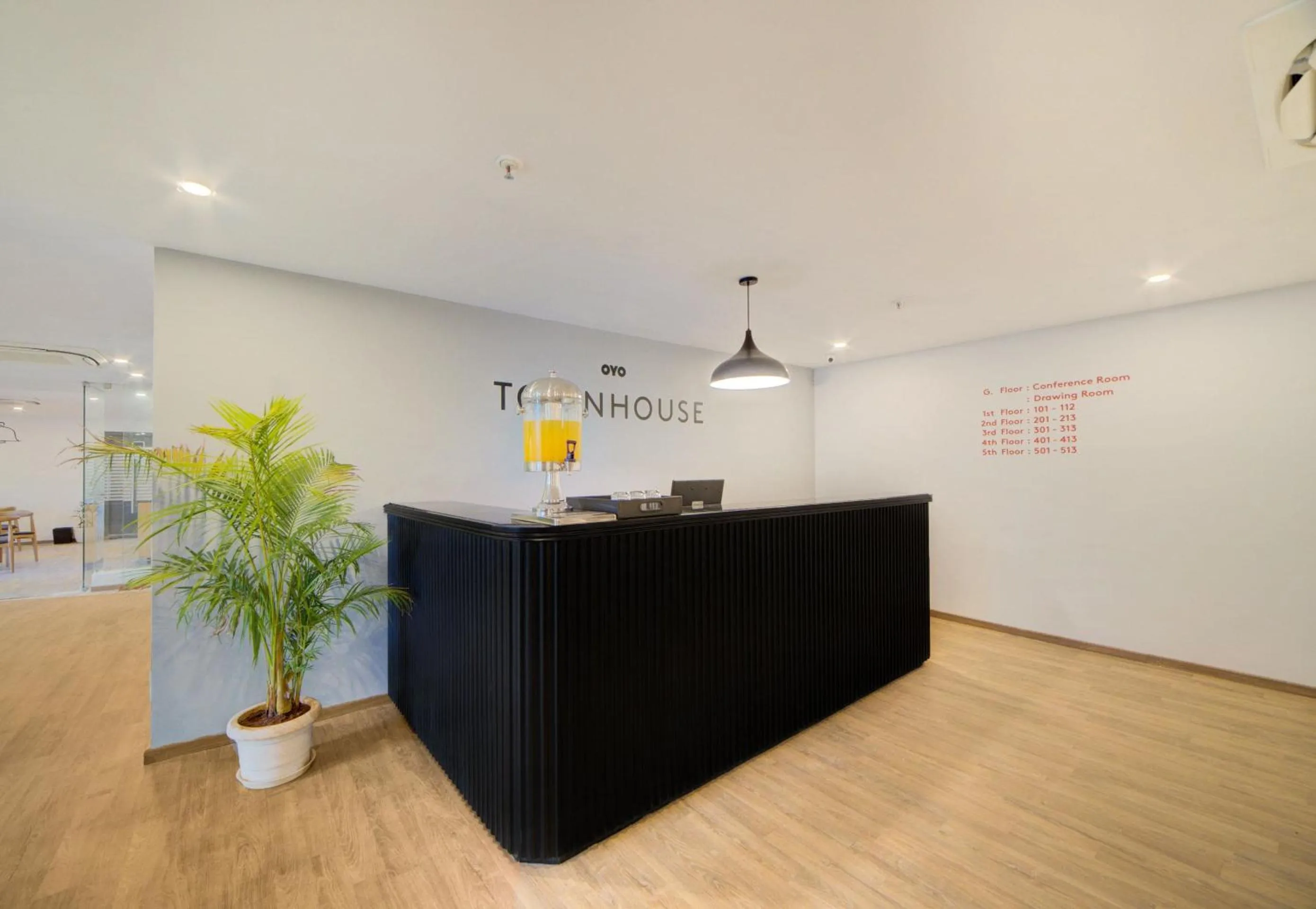 Lobby or reception, Lobby/Reception in Townhouse 777 - A3 empire