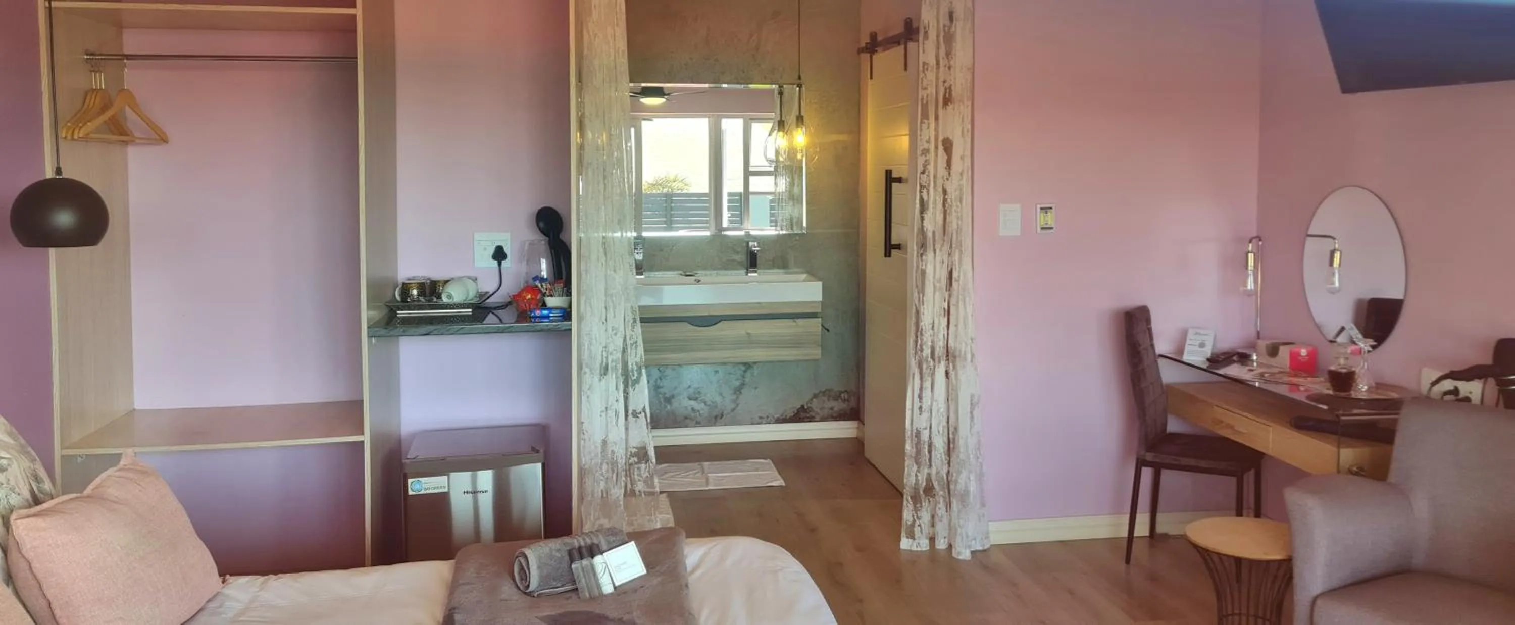 Bathroom in Mosswood Bed & Breakfast