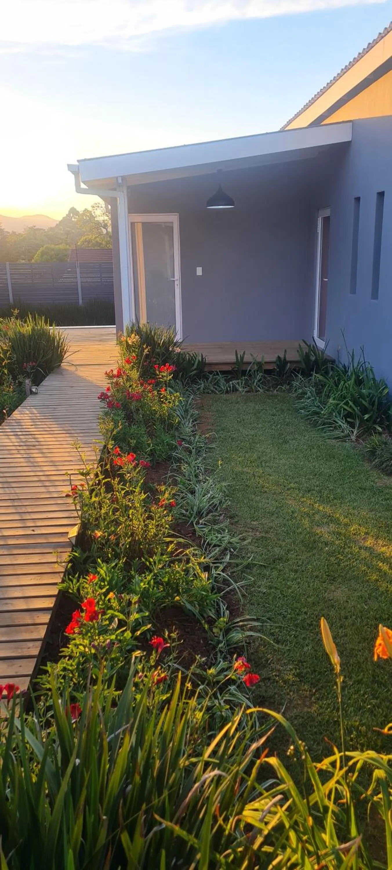 Property building in Mosswood Bed & Breakfast