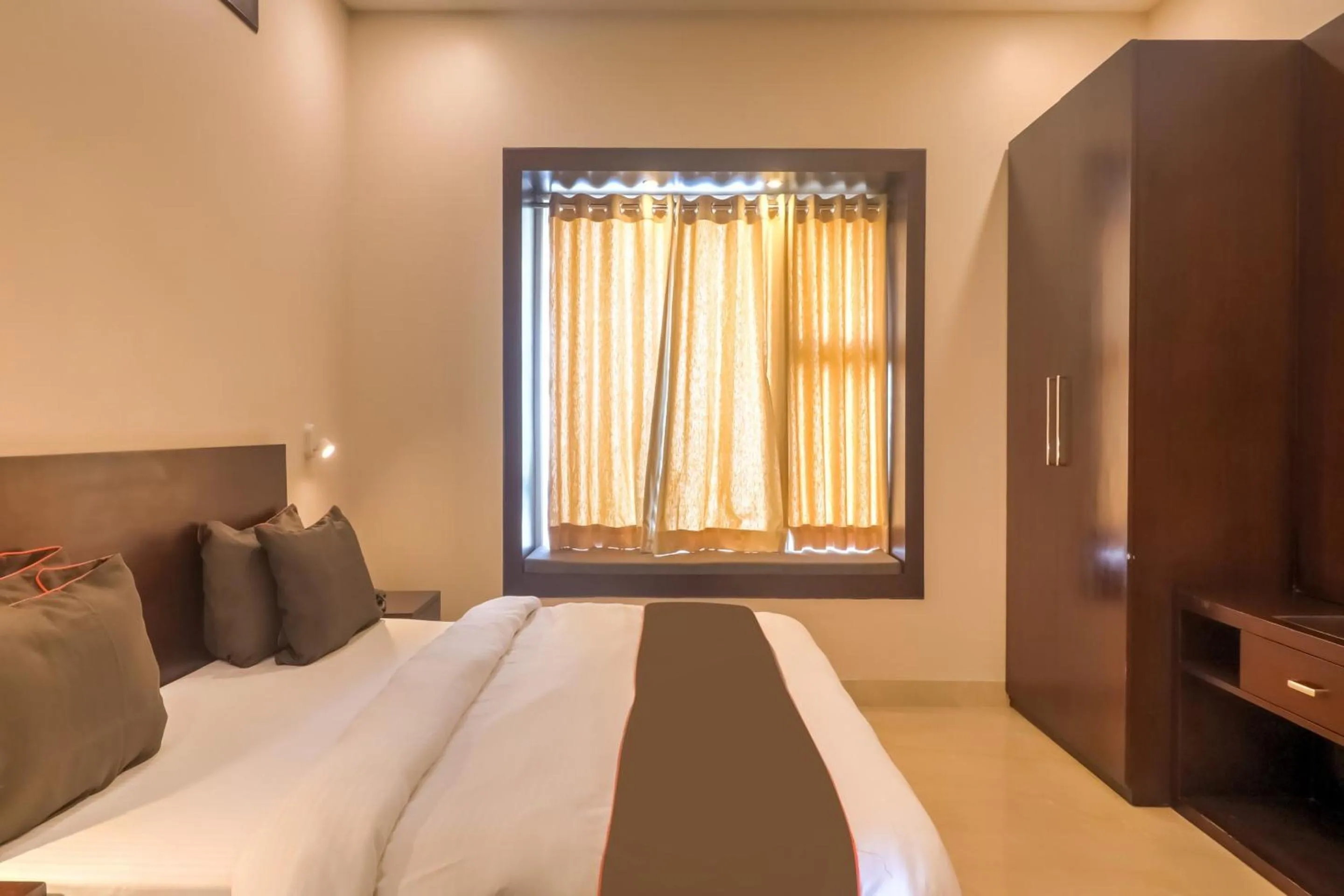 Bedroom, Bed in Super Townhouse Amaraa Farms Near LuLu Hypermarket