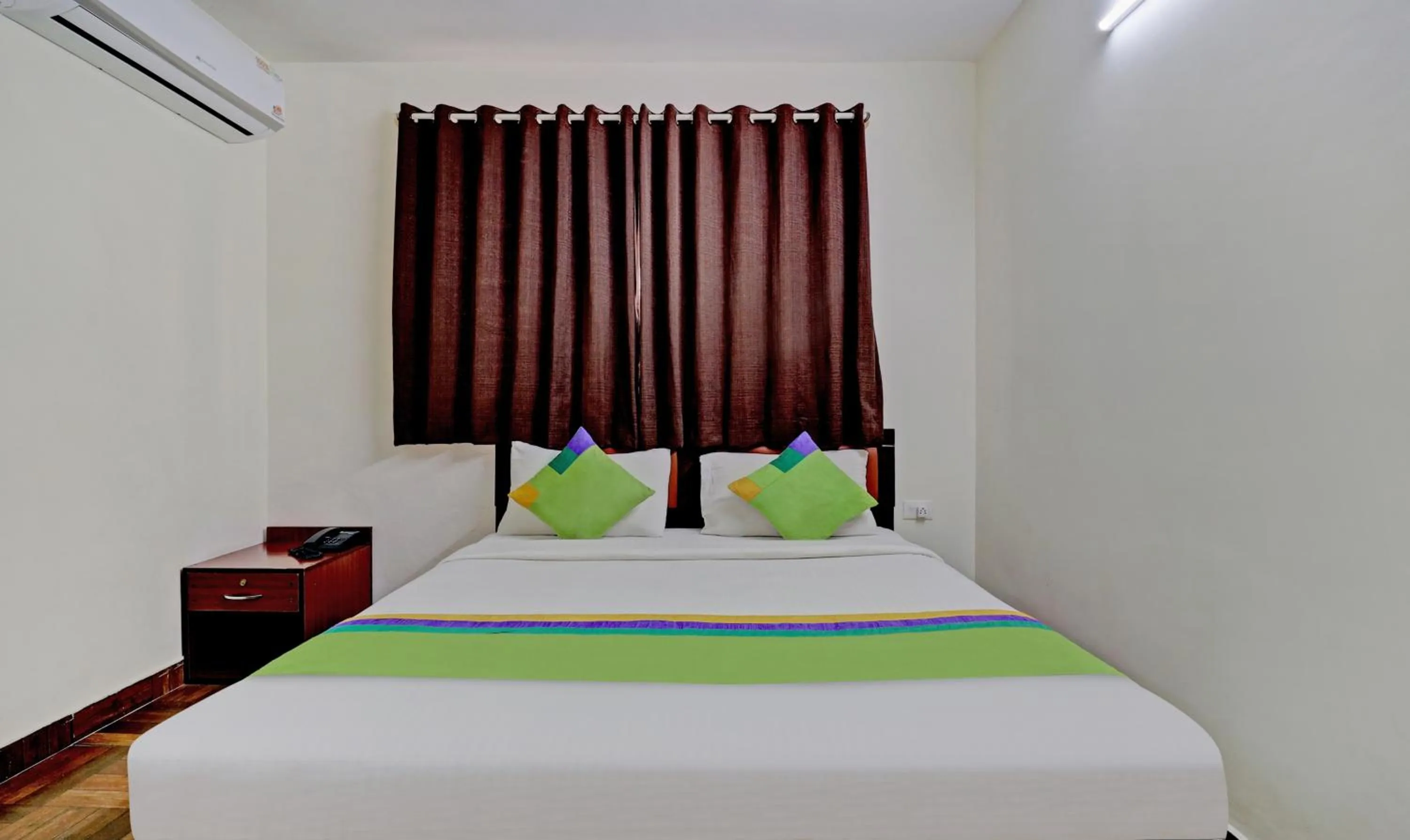 Bedroom in Itsy Hotels - Comfort Delight