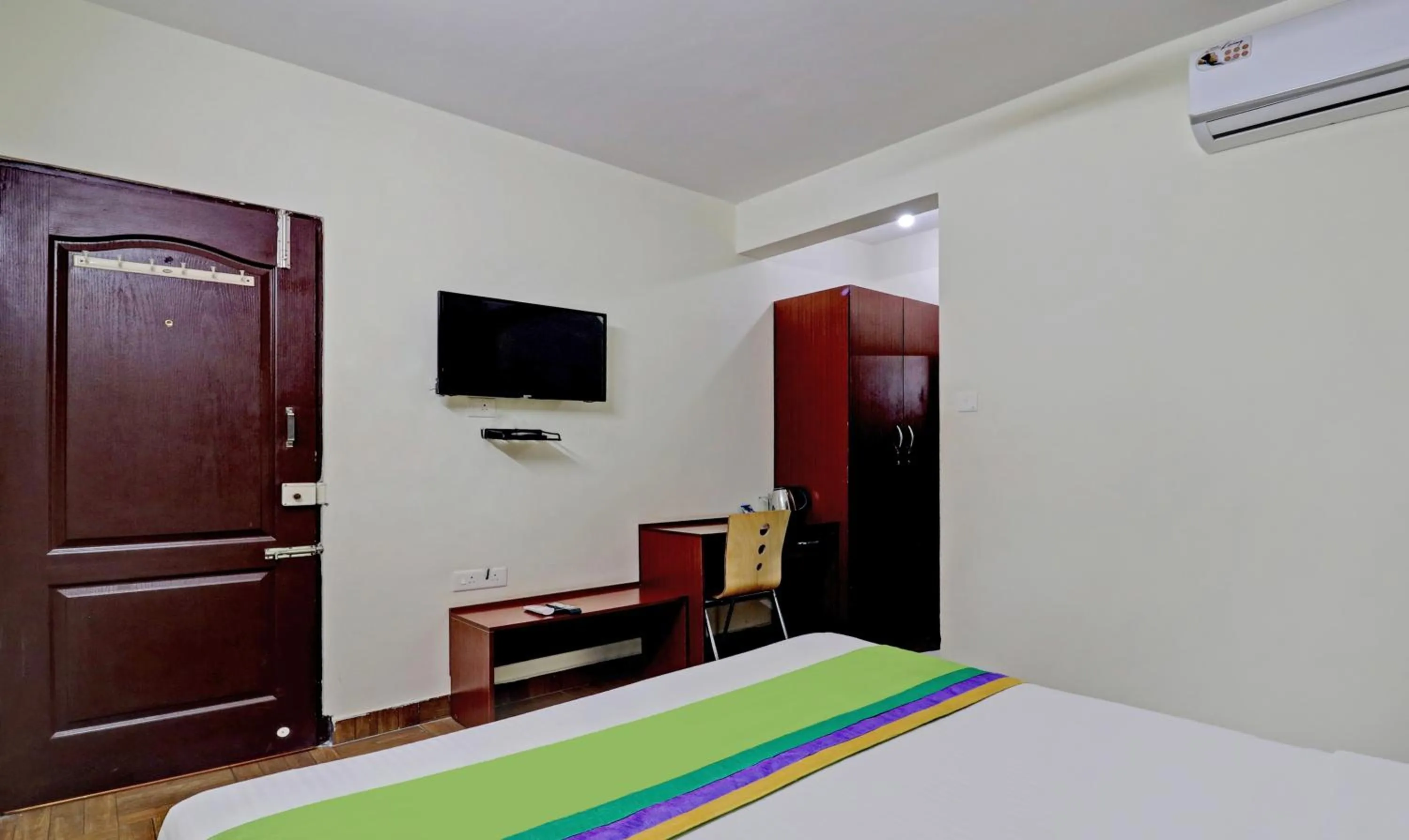 Bedroom in Itsy Hotels - Comfort Delight