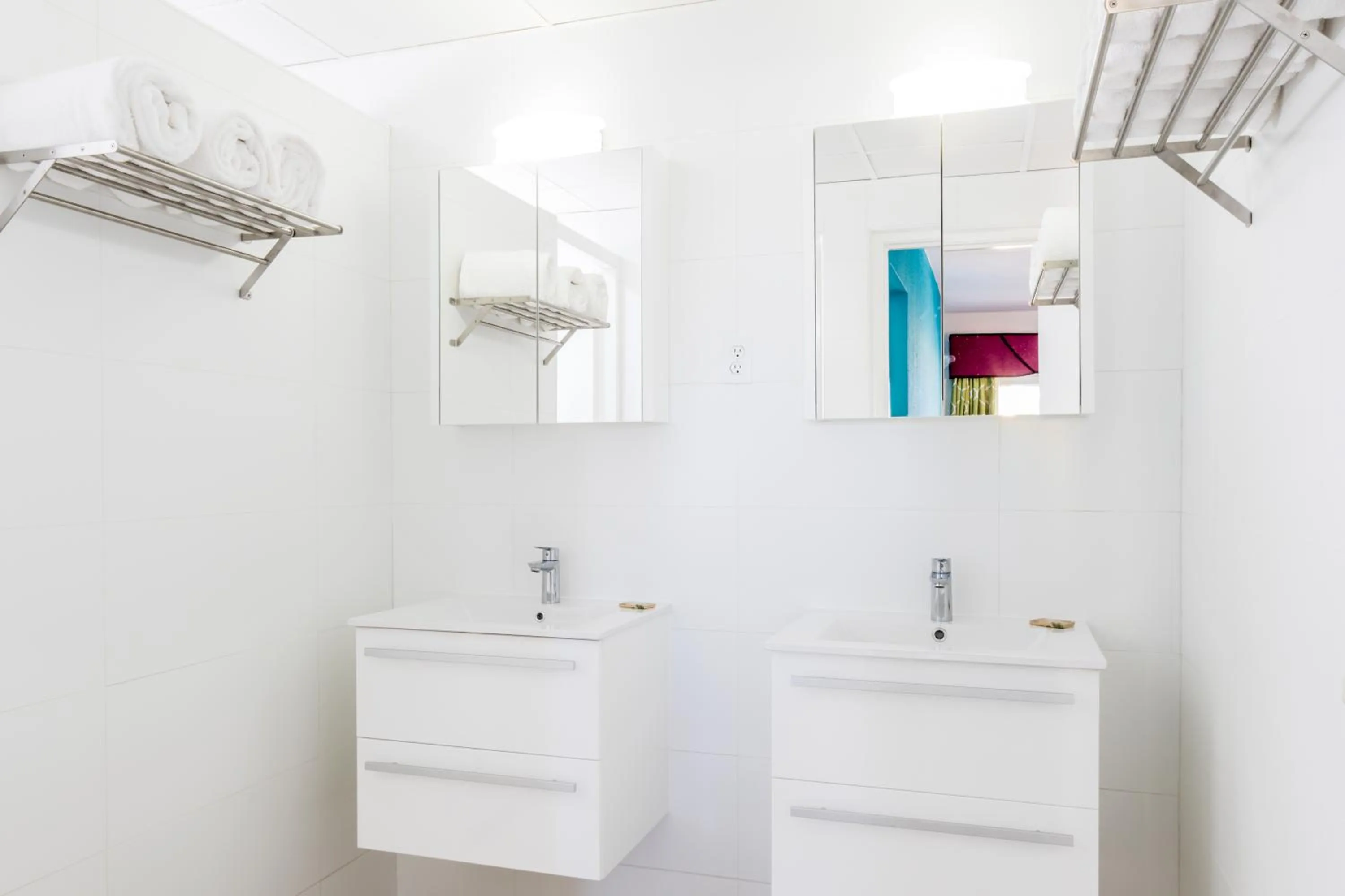 Bathroom in MVC Eagle Beach