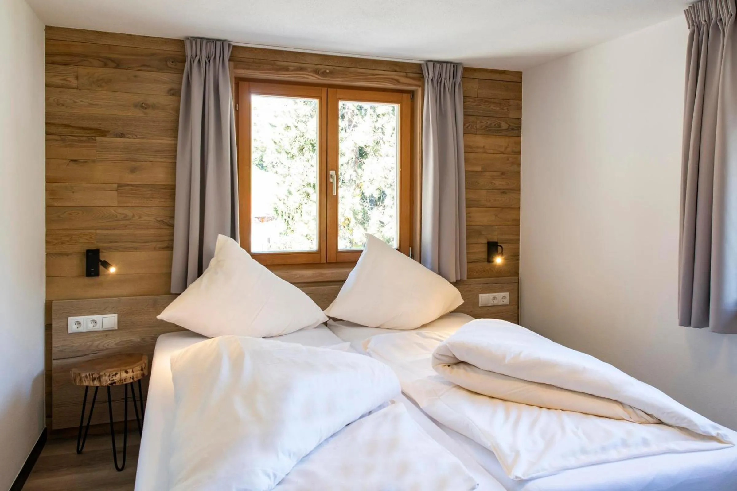 Bed in Haus Drei Türme A3 by Alpenfeder