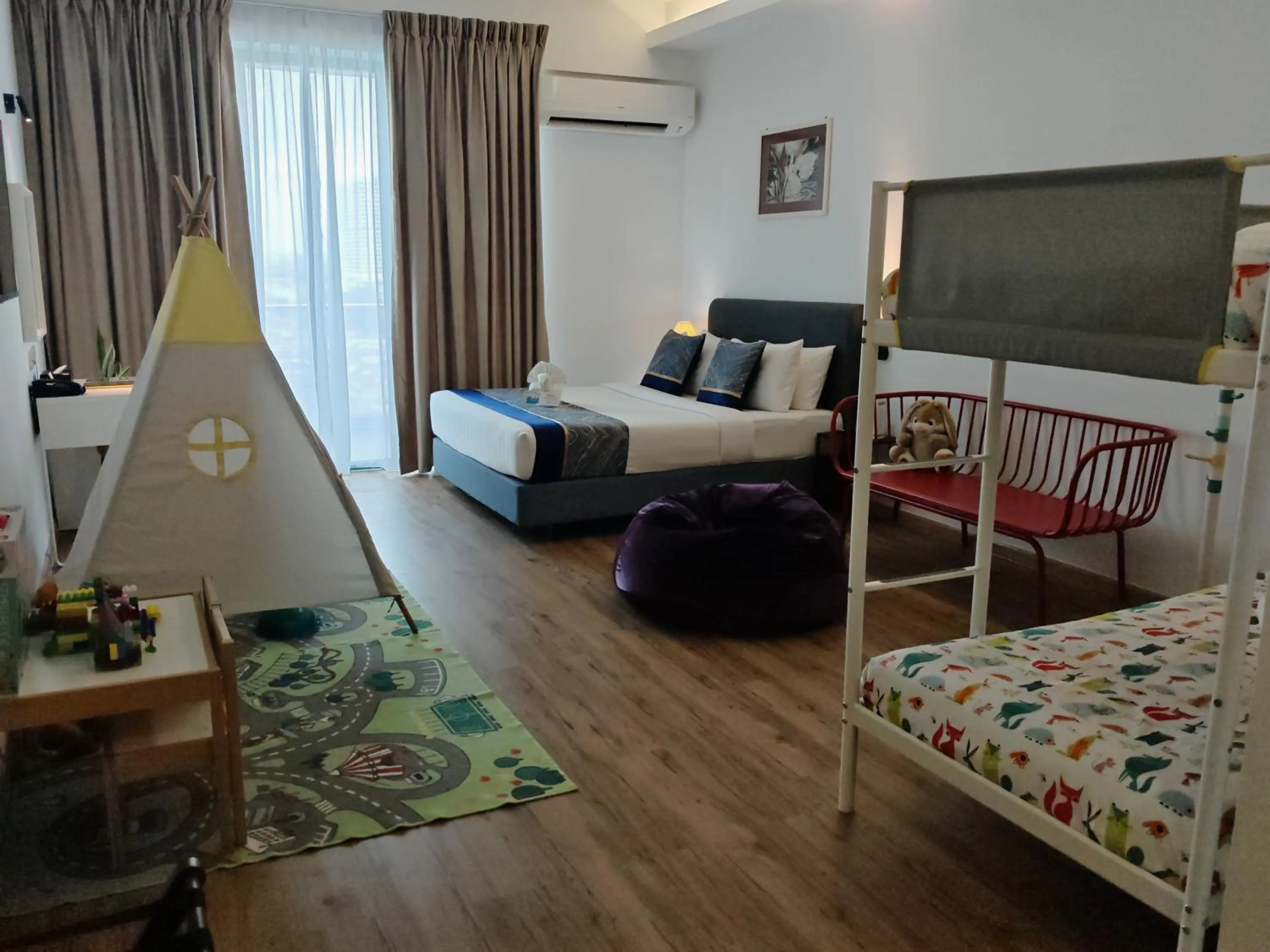 Bed in Swan Garden Resort Hotel