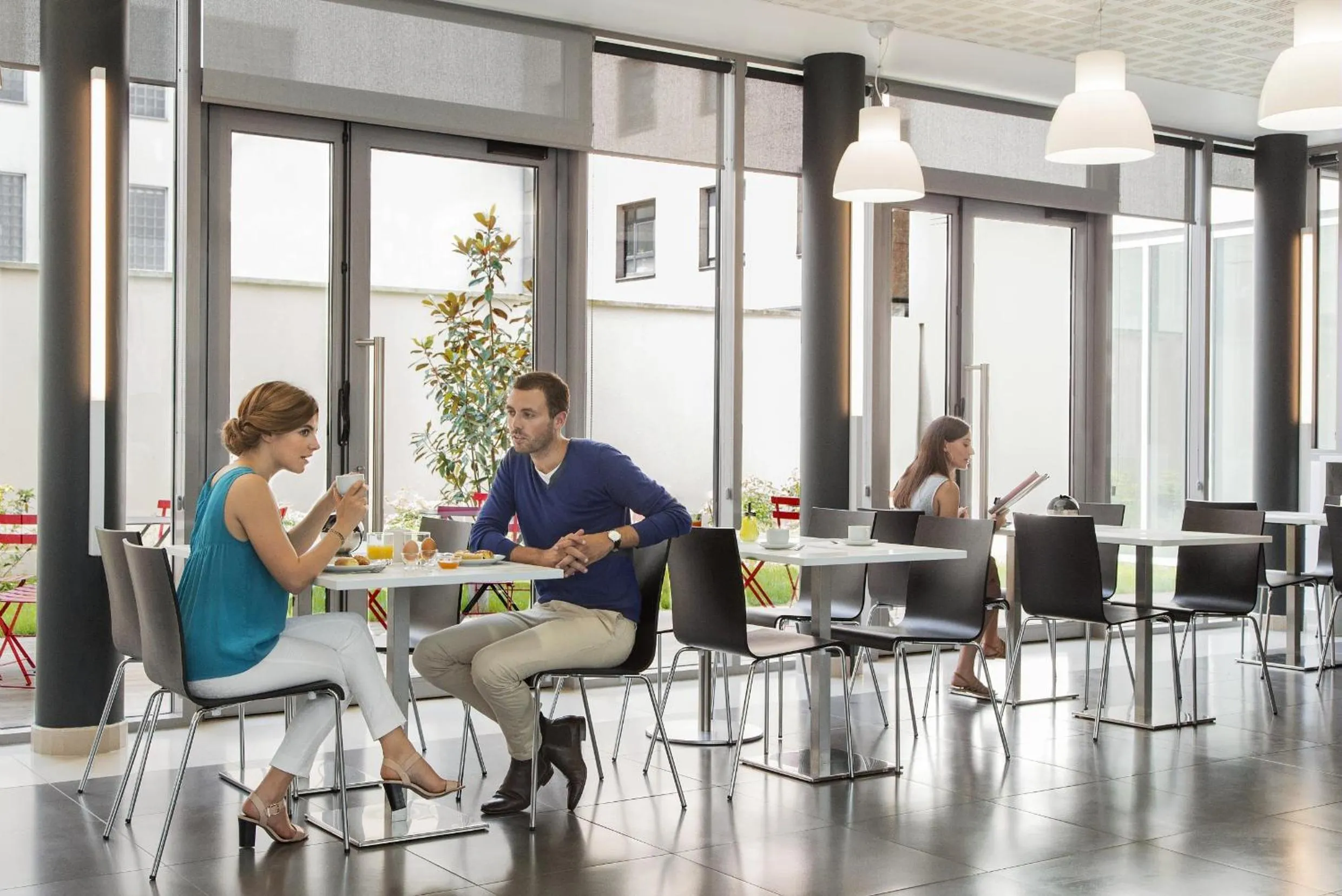 Restaurant/places to eat in Aparthotel Adagio Access Paris Clichy