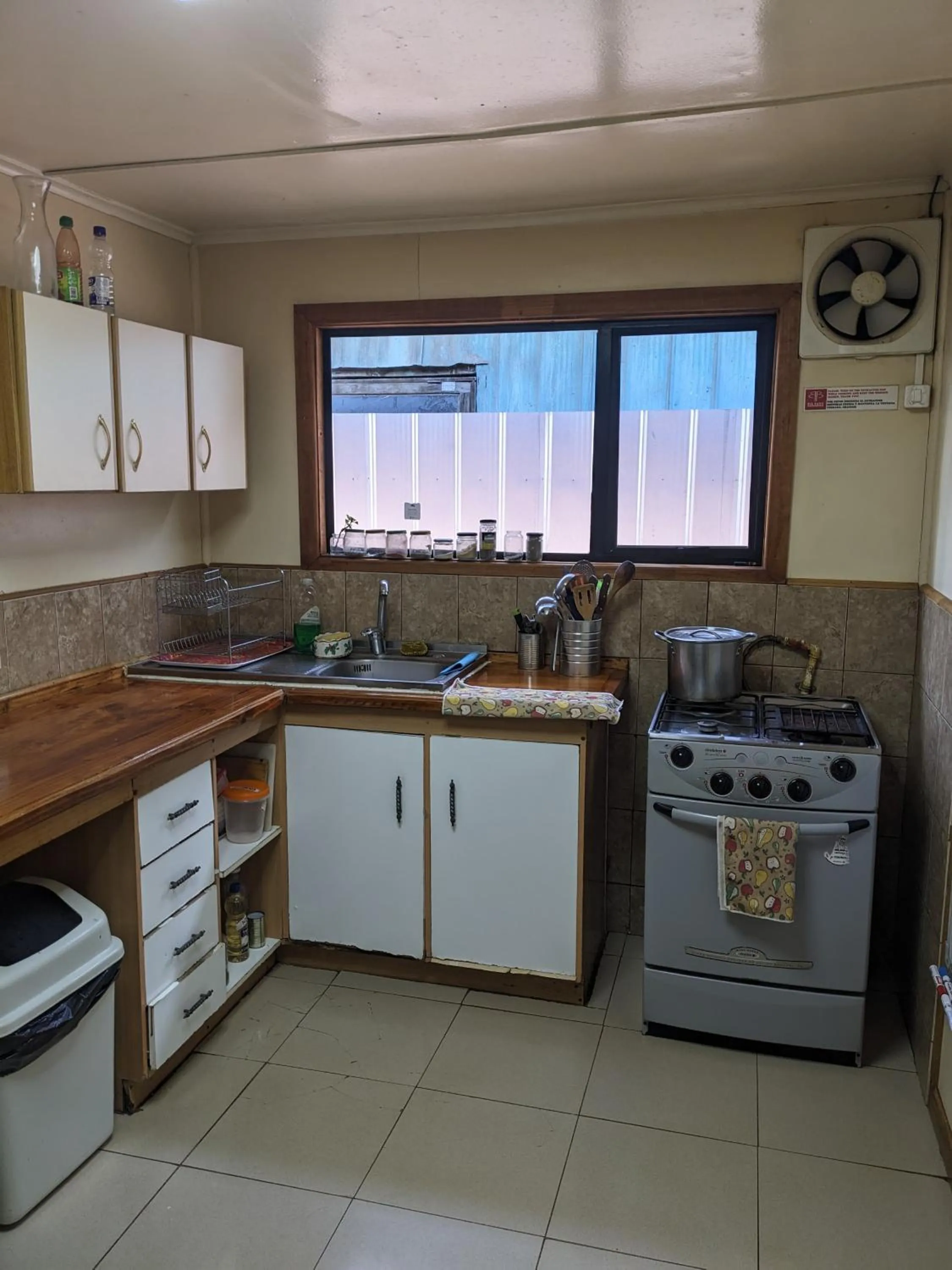 Kitchen or kitchenette in Big Bang Patagonia - Traveler Assistance