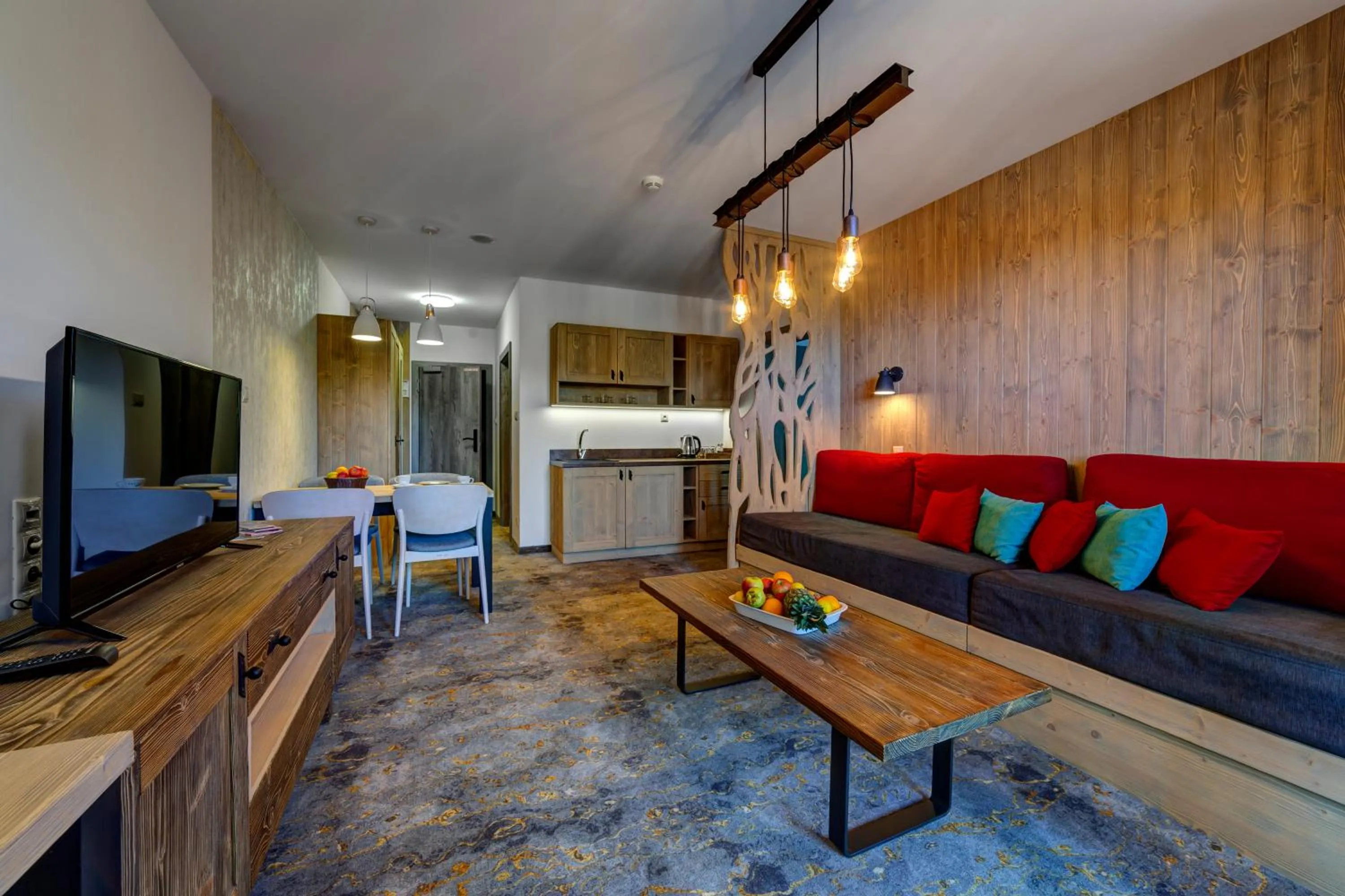 TV and multimedia in Hotel Strachan Family Jasná