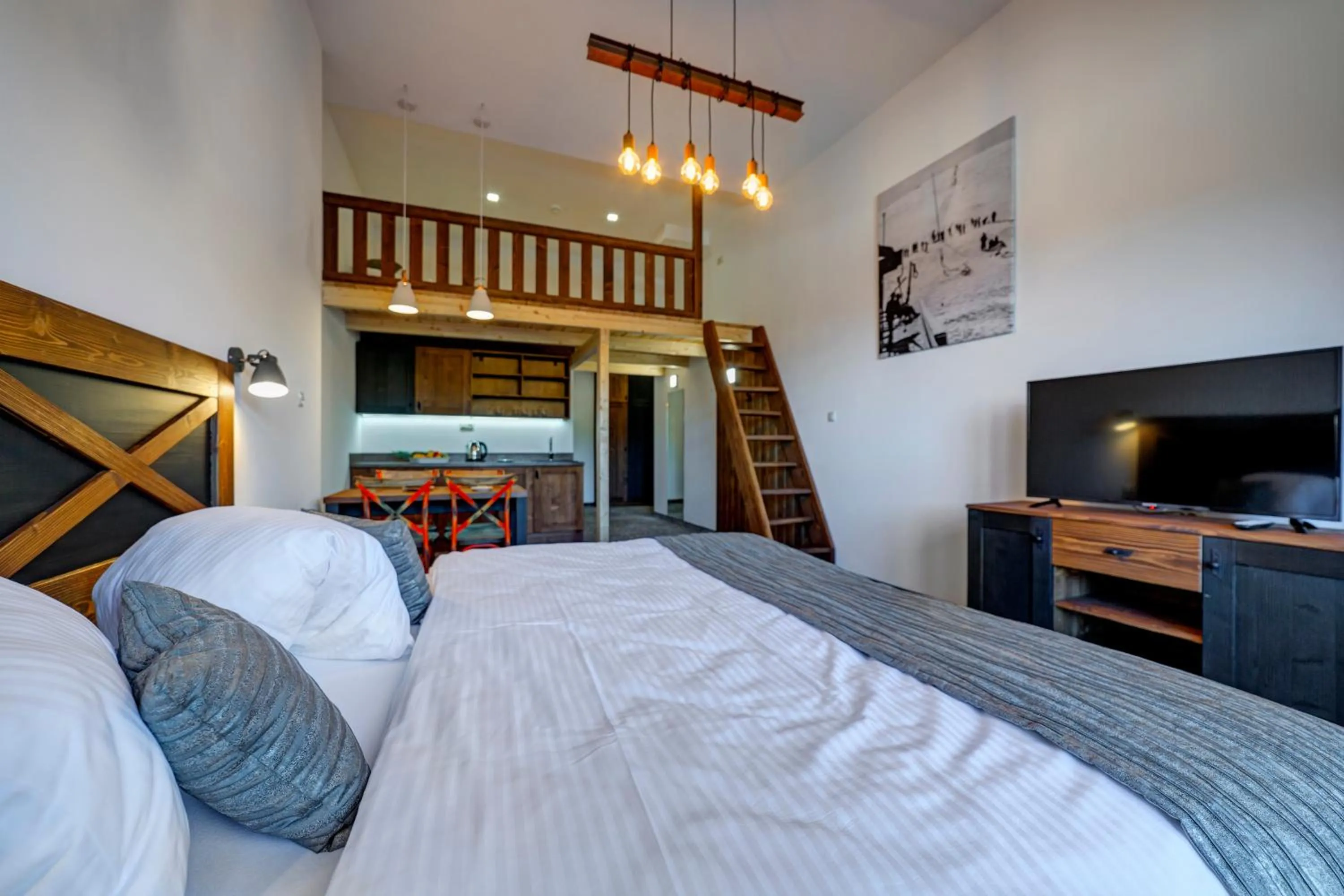 TV and multimedia, Bed in Hotel Strachan Family Jasná