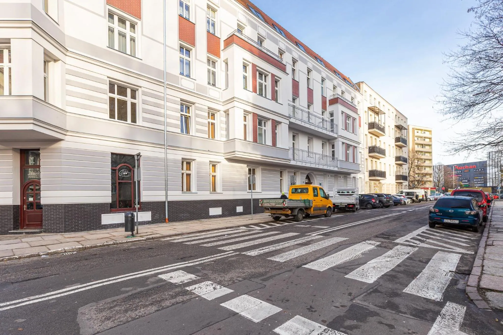 Facade/entrance in MARGI Absynth Apartament LARGE & COMFY