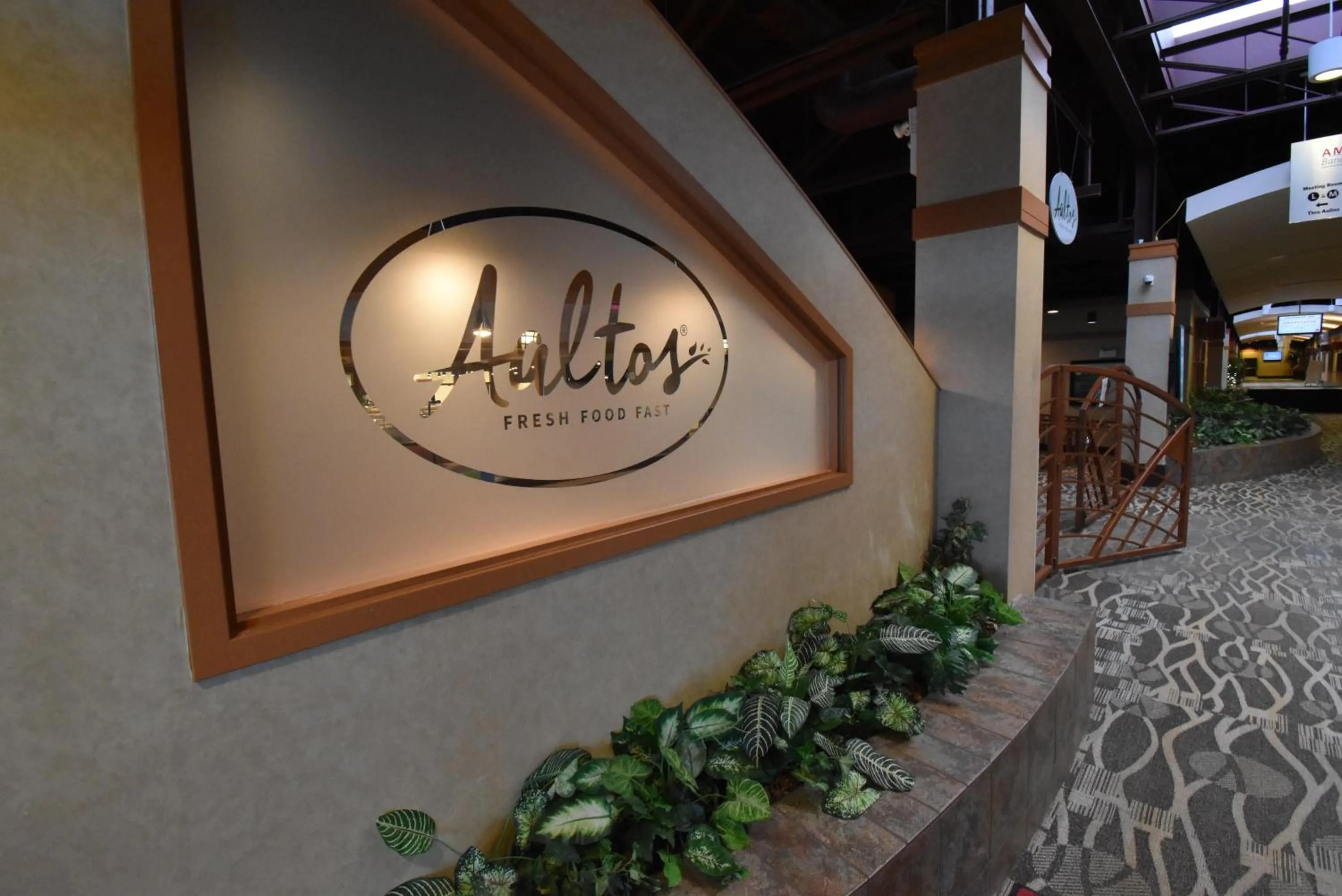 Restaurant/places to eat in Canad Inns Destination Centre Polo Park