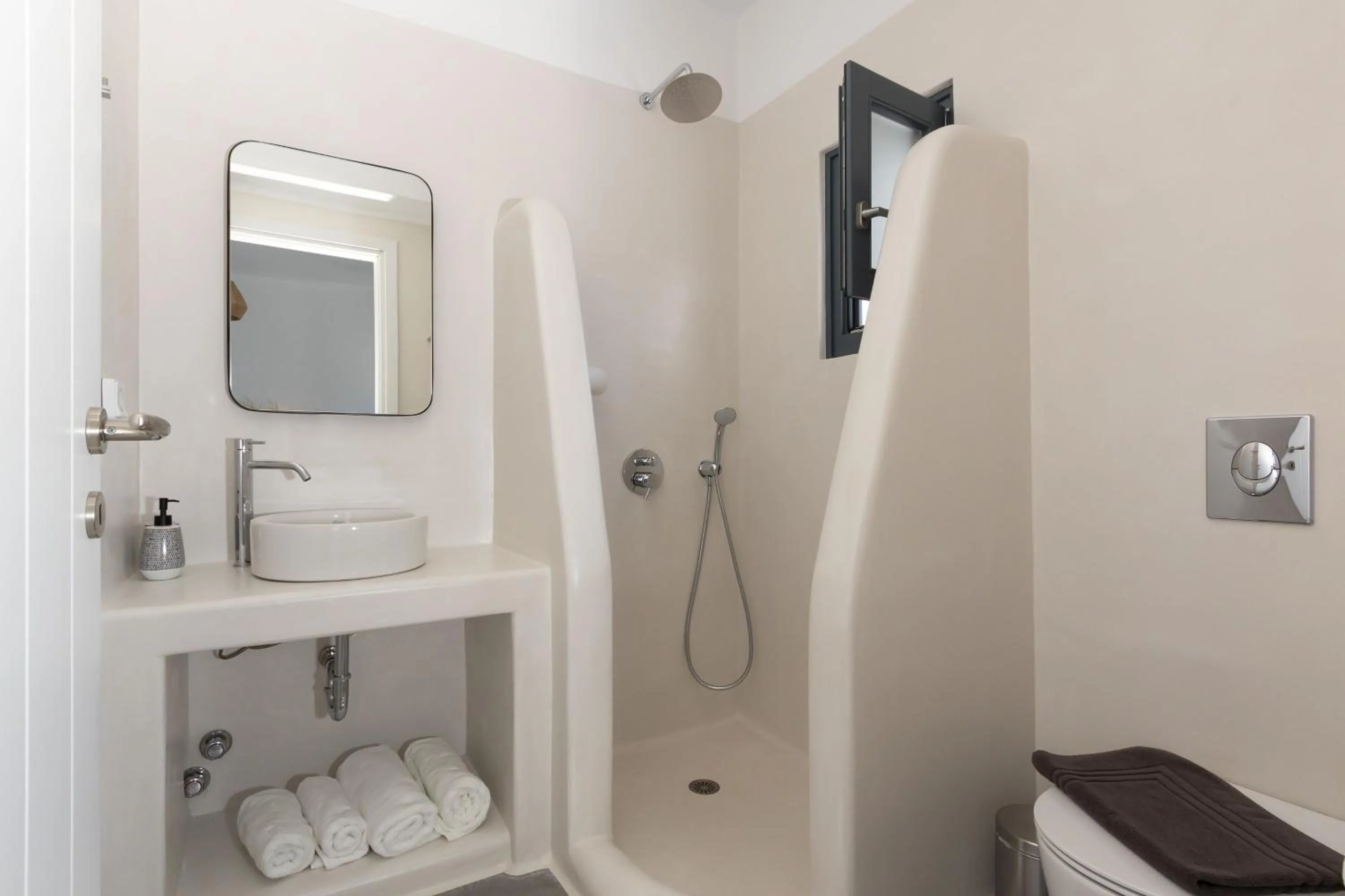 Bathroom in Archon Seaside Retreat
