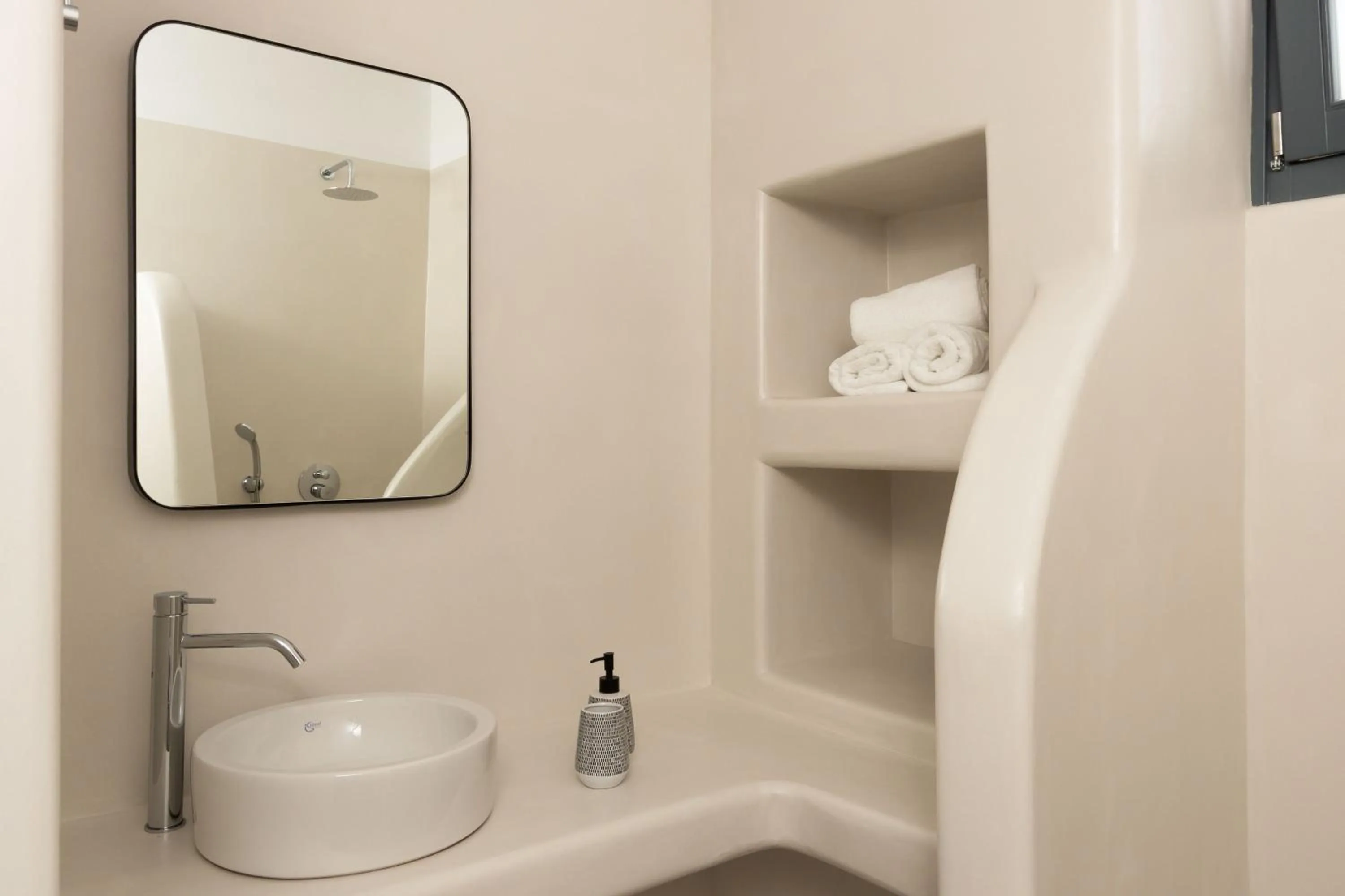 Bathroom in Archon Seaside Retreat