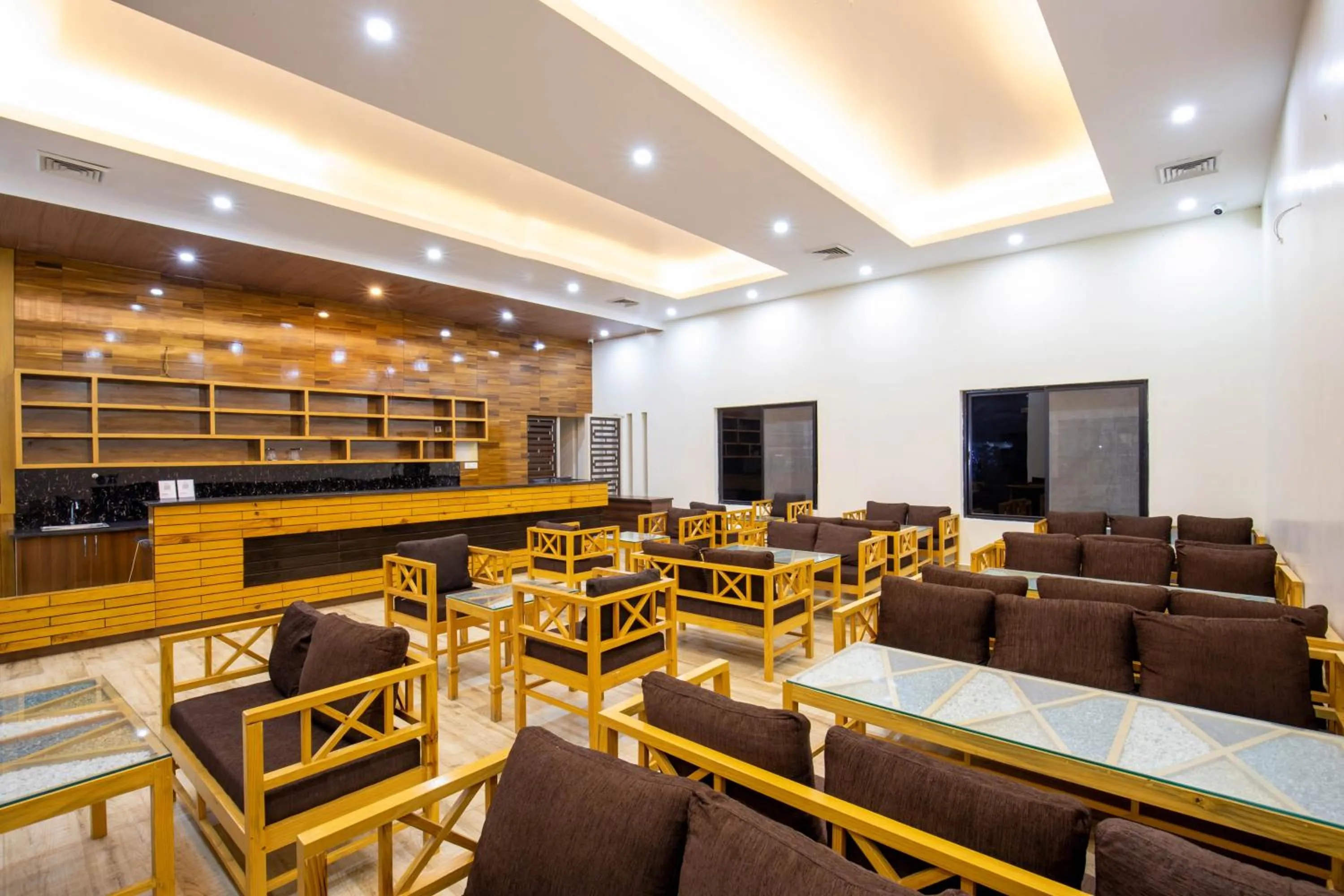 Restaurant/places to eat in Lumbini Palace Resort