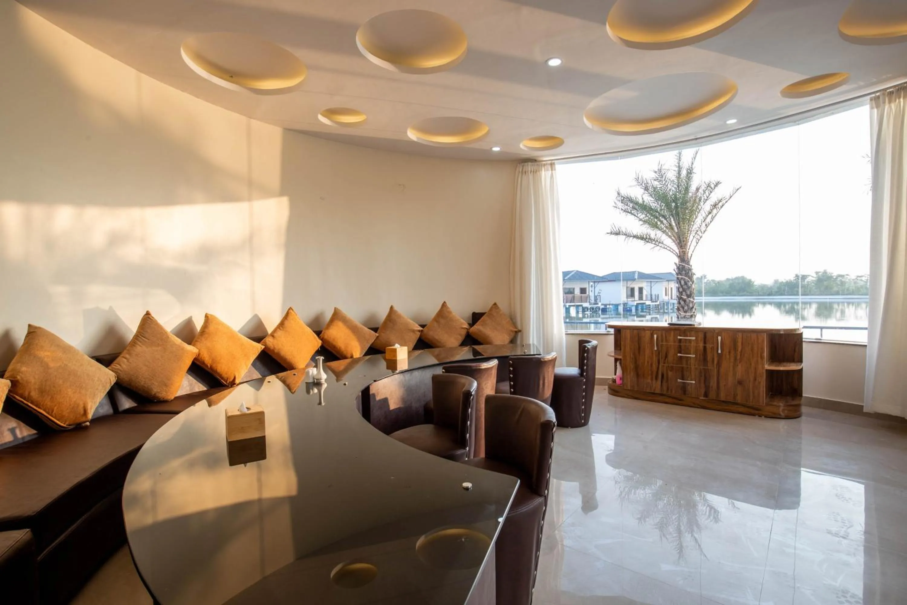 Restaurant/places to eat in Lumbini Palace Resort