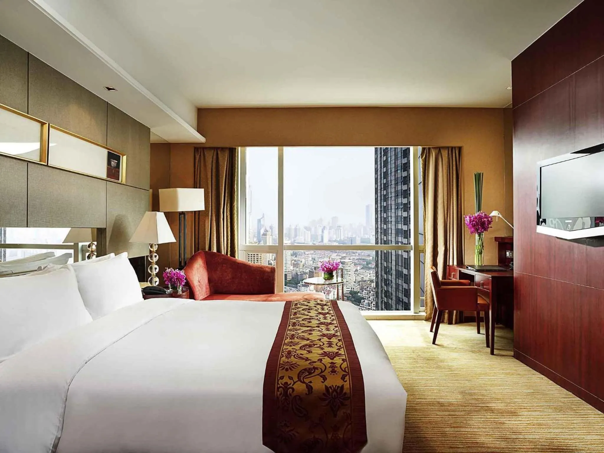 Bedroom, Bed in Sofitel Nanjing Galaxy