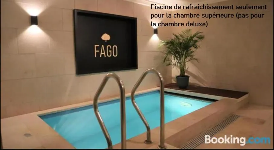 Swimming pool in B&B Fago