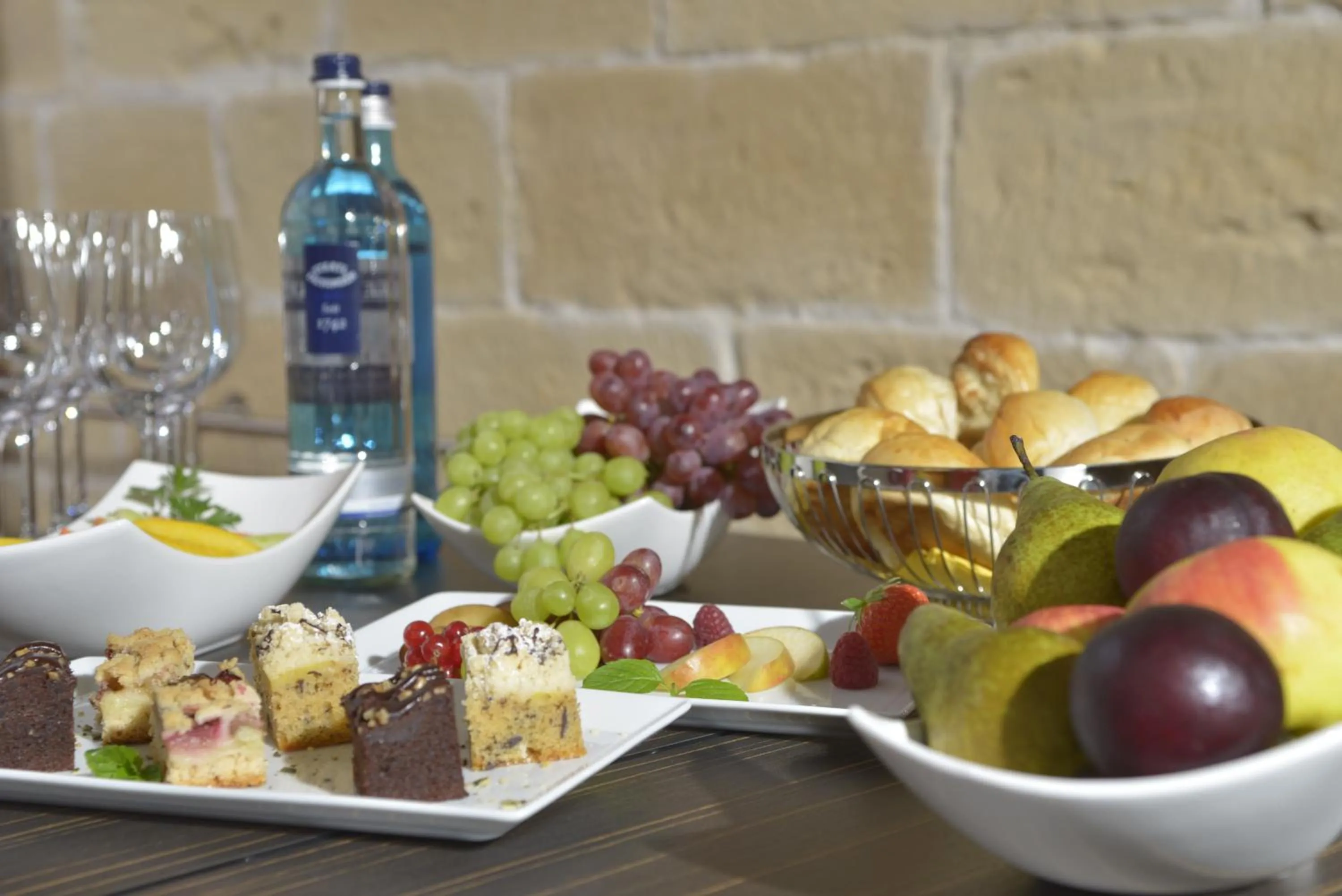 Food in Hotel Celler Tor