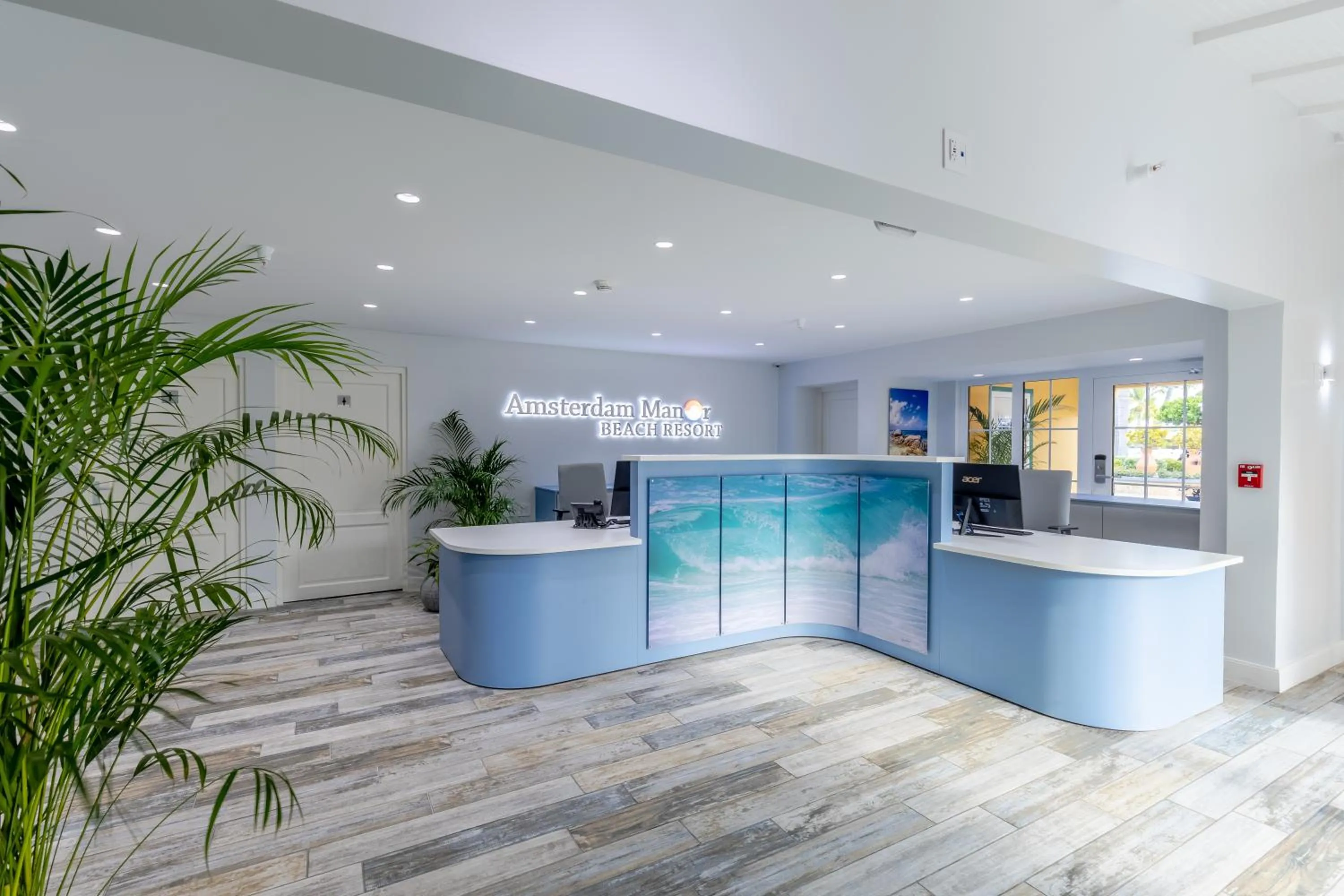 Lobby or reception in Amsterdam Manor Beach Resort
