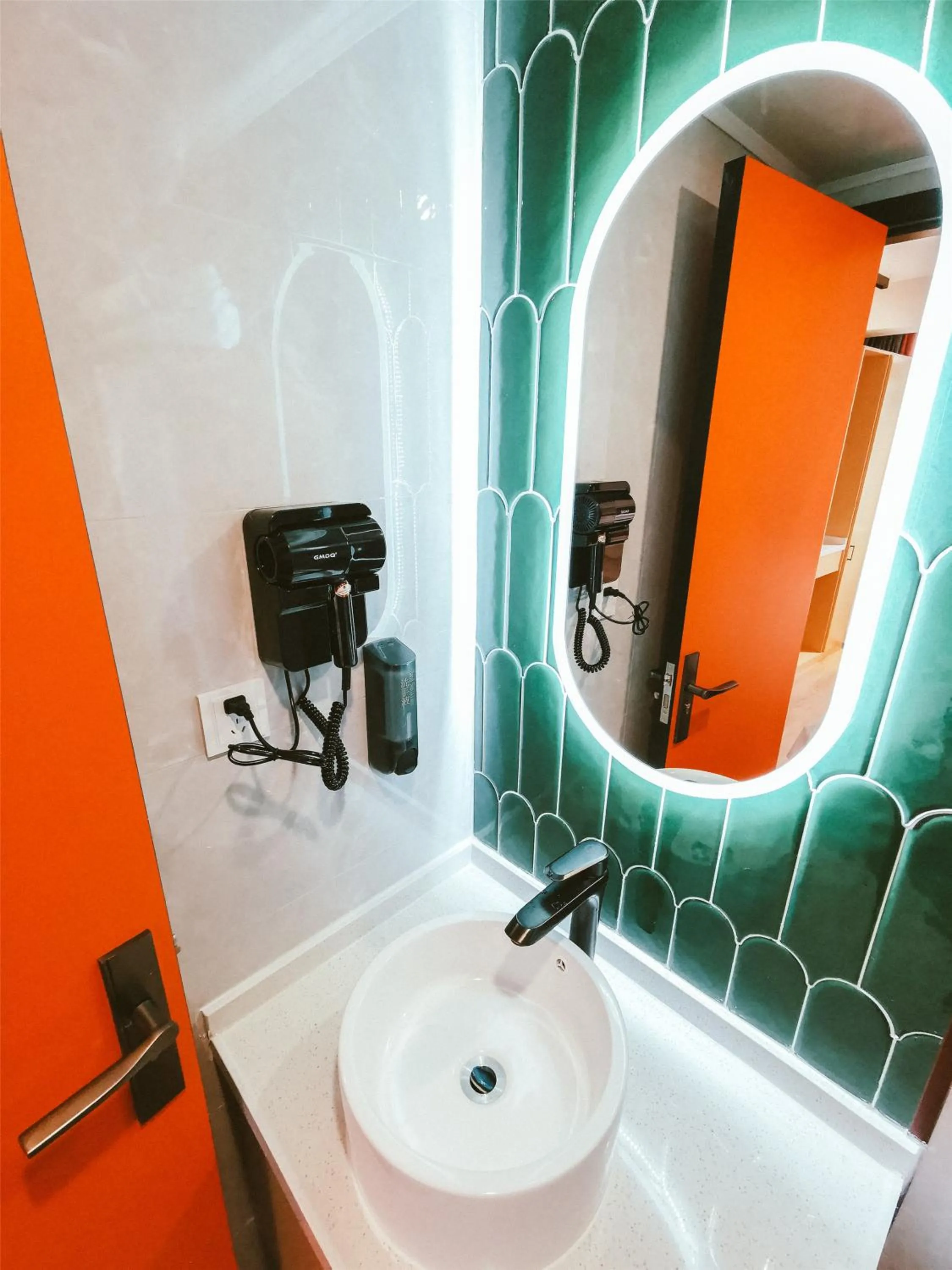 Bathroom in Shanghai Fish Inn People Square