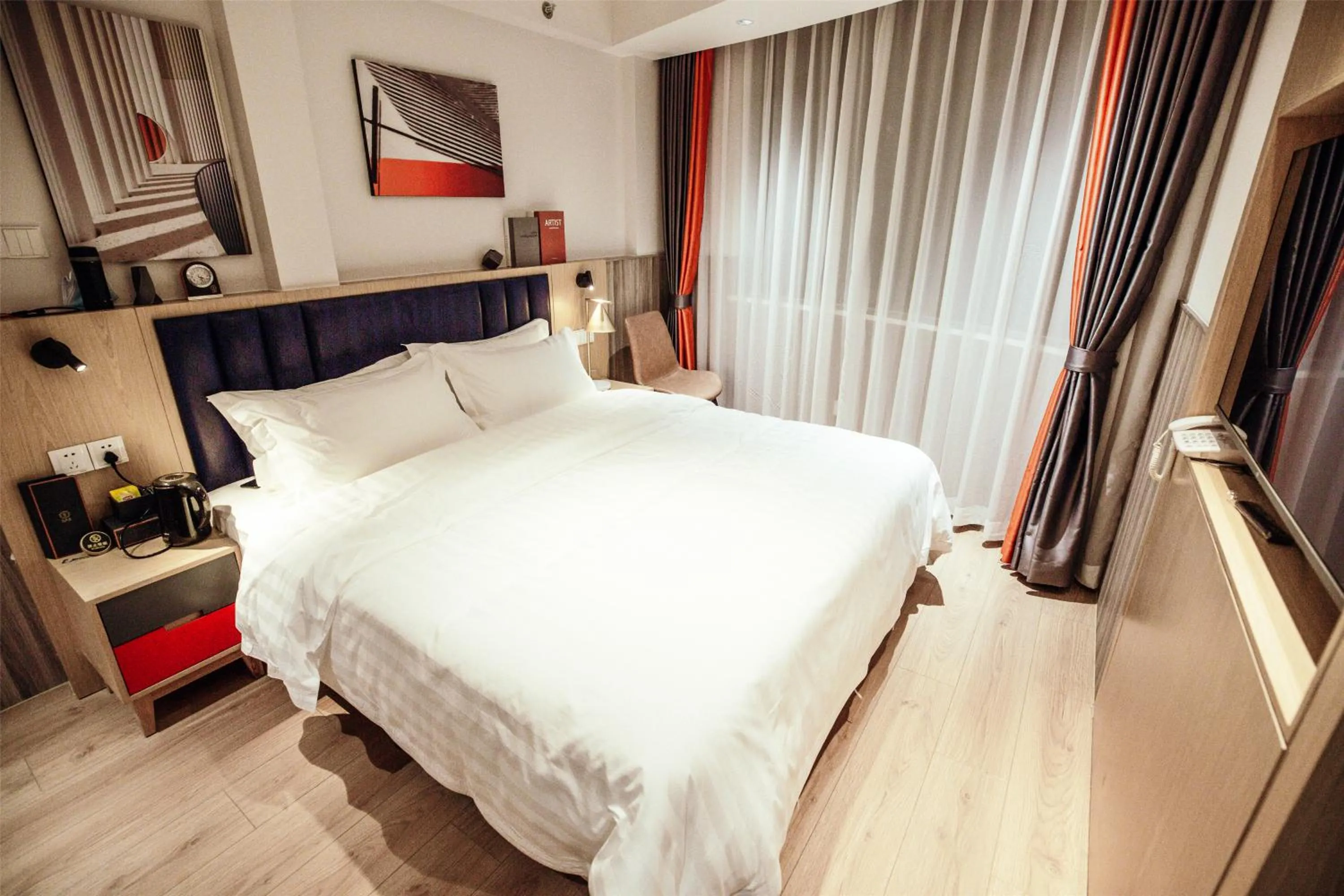 Bed in Shanghai Fish Inn People Square