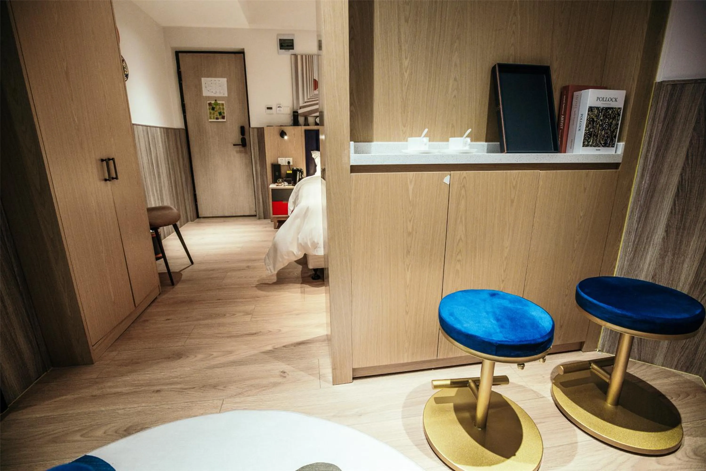 Coffee/tea facilities in Shanghai Fish Inn People Square