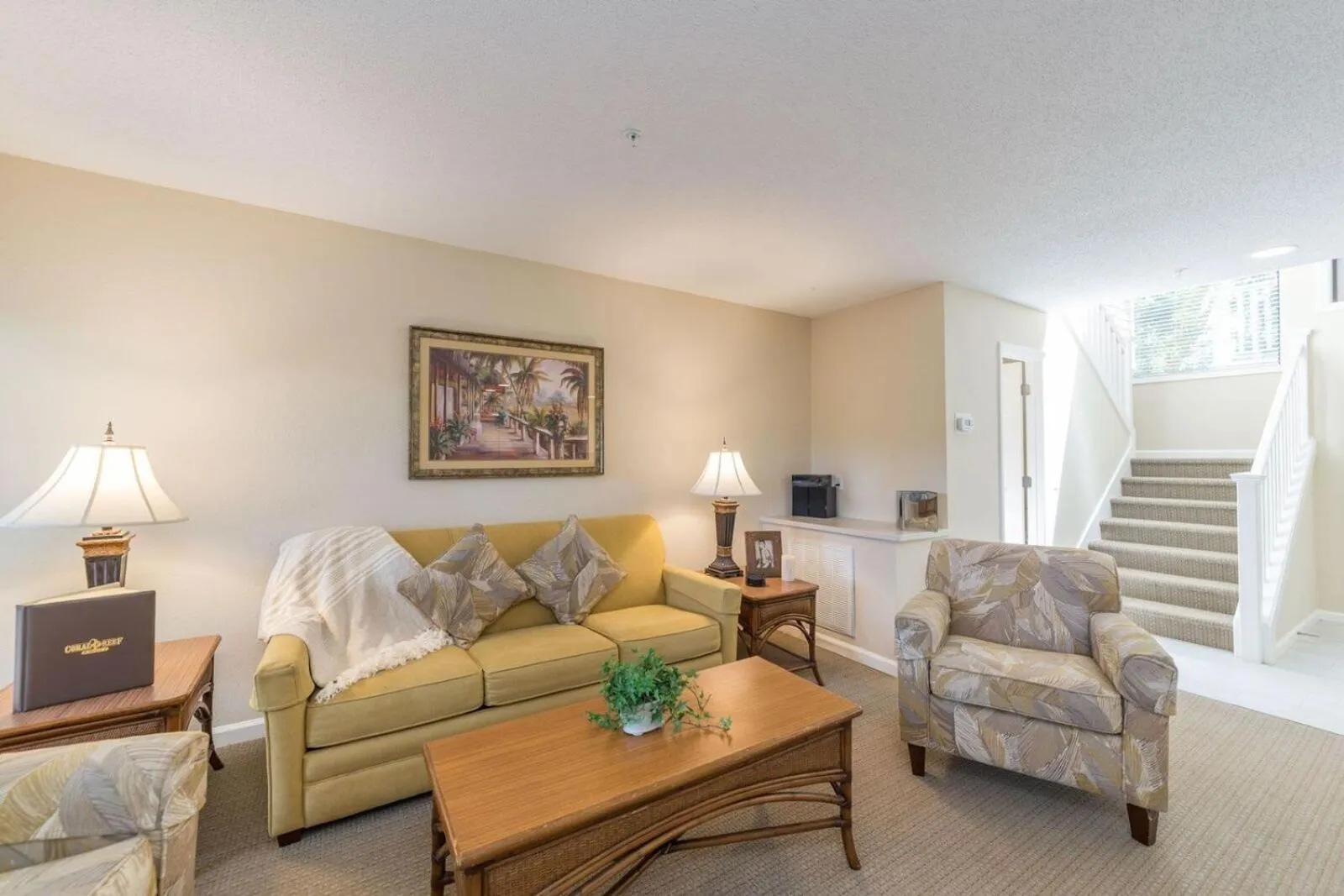 Living room in Coral Reef Resort