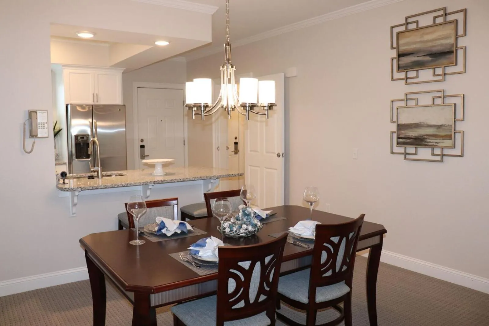 Kitchen or kitchenette in Coral Sands Resort by Palmera