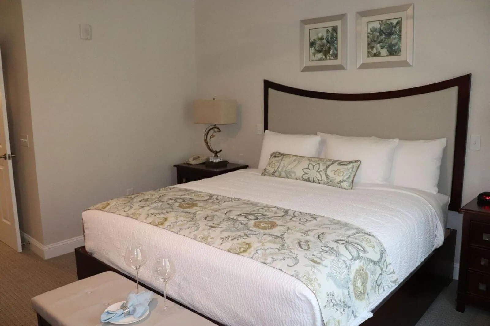 Decorative detail, Bed in Coral Sands Resort by Palmera