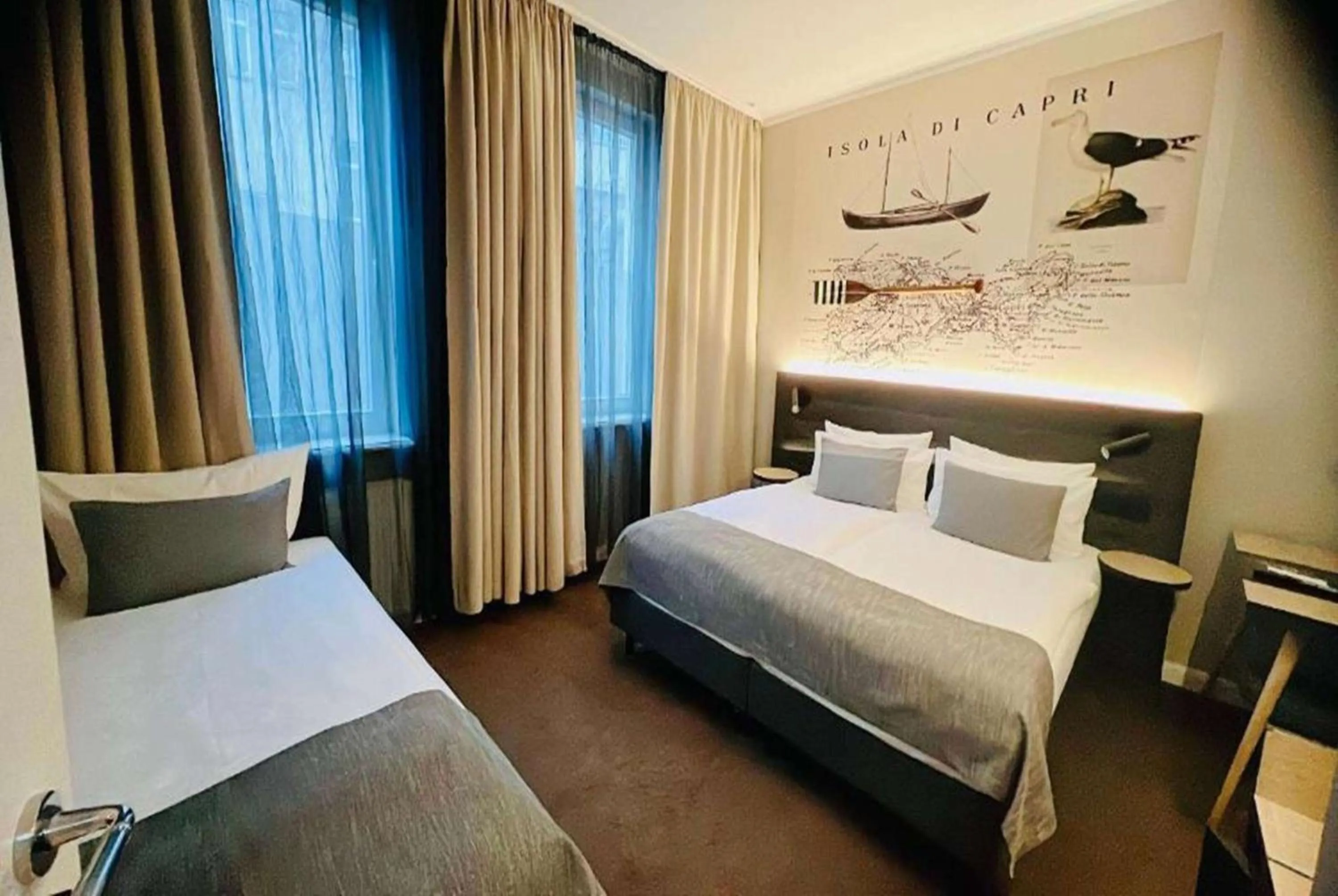 Photo of the whole room, Bed in Boutique 53 & 56 Hamburg City, Trademark Collection by Wyndham